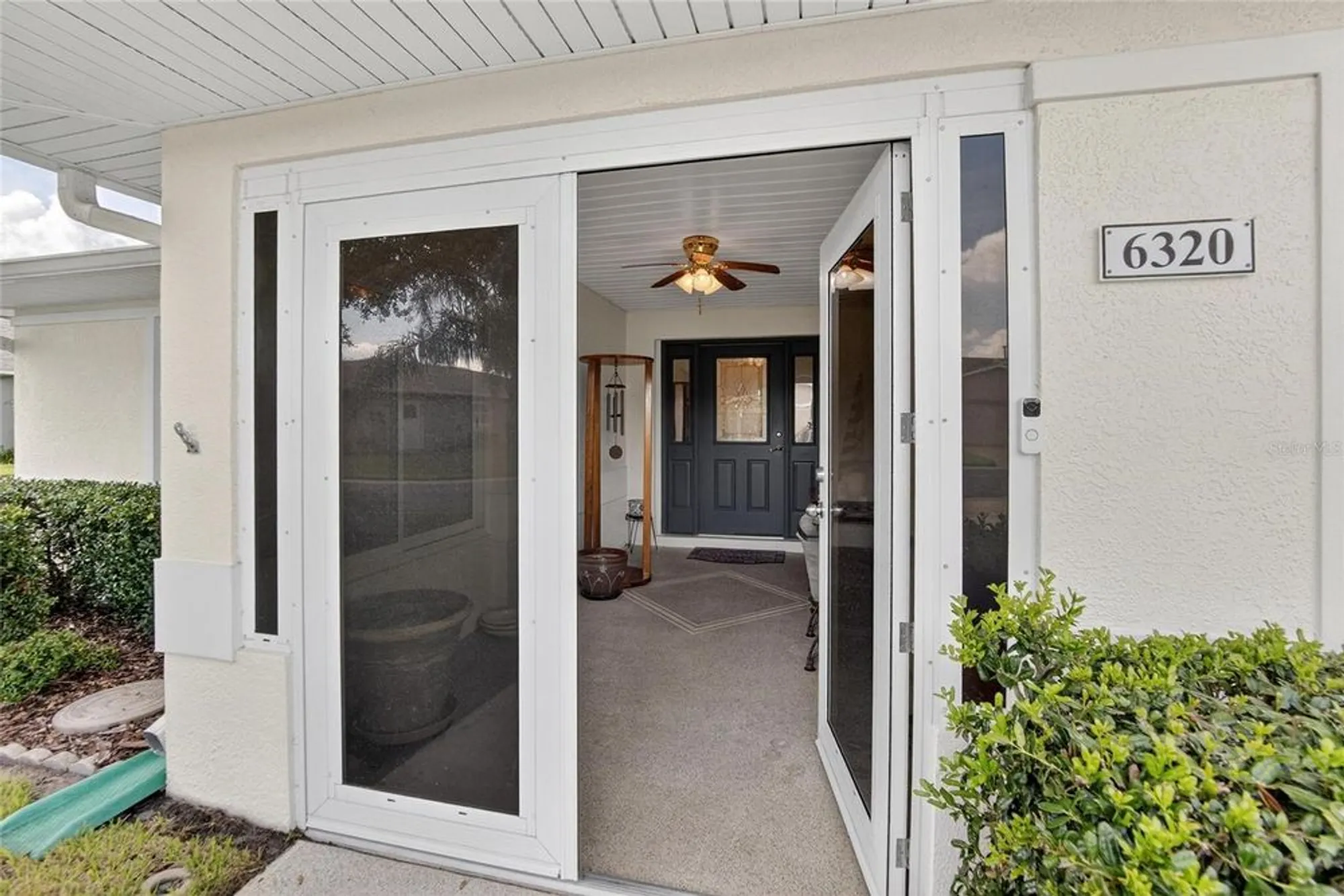 Property Slideshow image 6 of 71 | 6320 silver lakes dr, Lakeland, FL, 33810