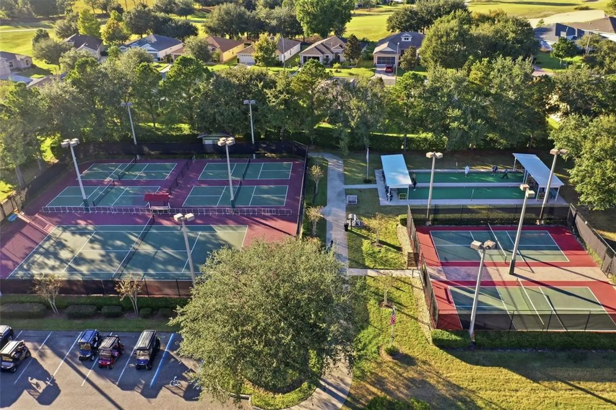 Property Slideshow image 56 of 64 | 27046 roanoke dr, Leesburg, FL, 34748