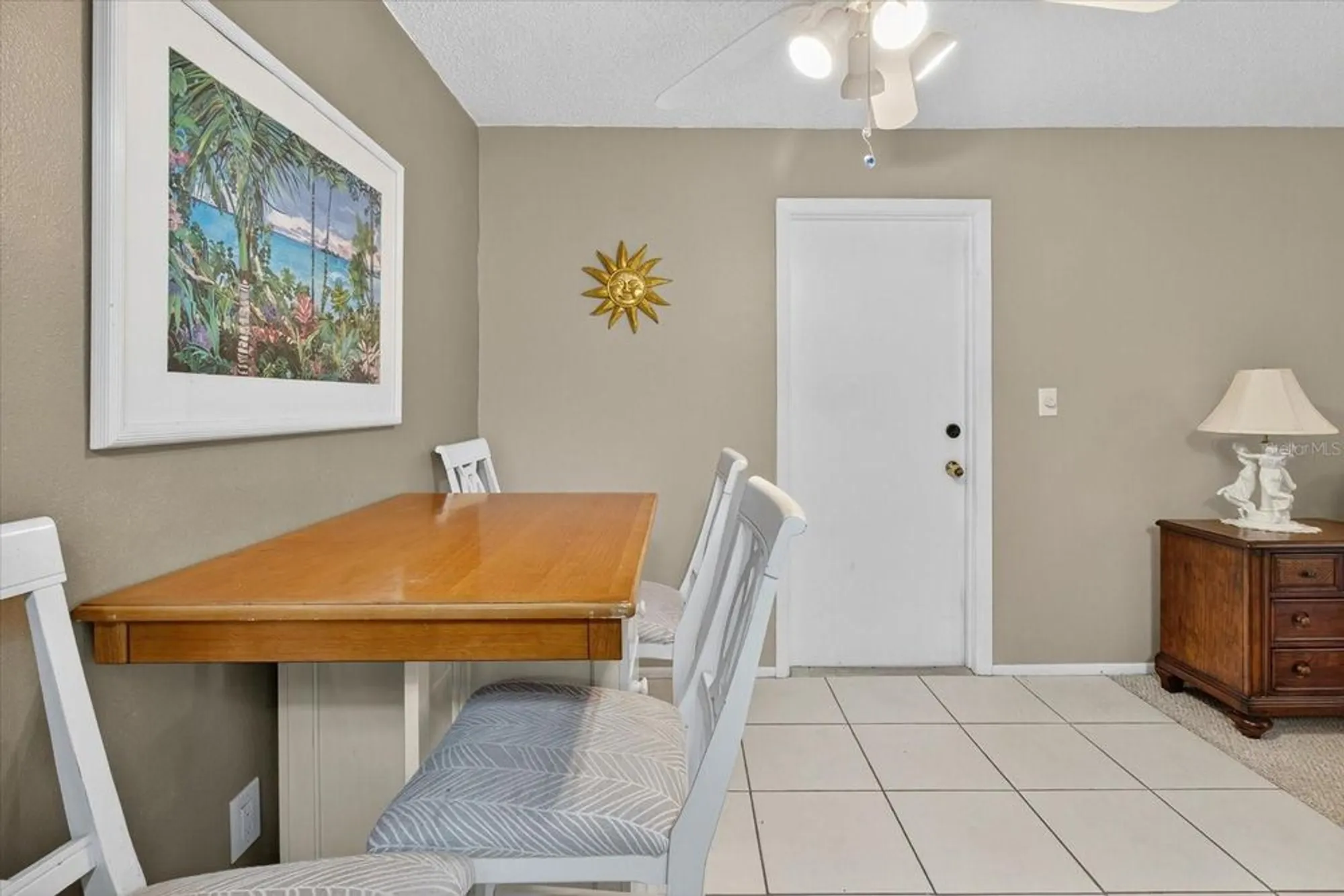 Property Slideshow image 22 of 51 | 1605 whitebridge dr b, Palm Harbor, FL, 34684