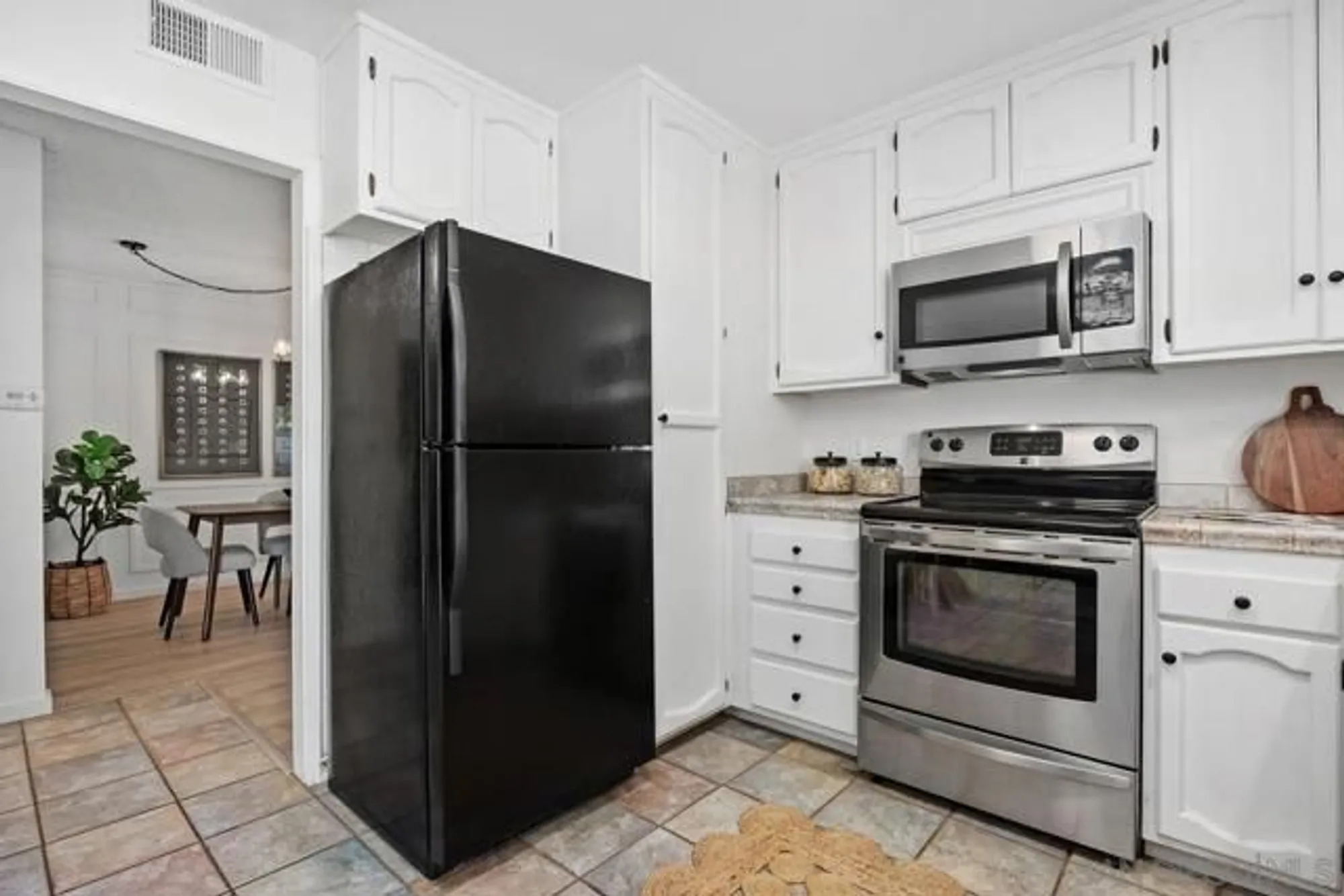 Property Slideshow image 9 of 39 | 12753 caminito cancion 129, San Diego, CA, 92128