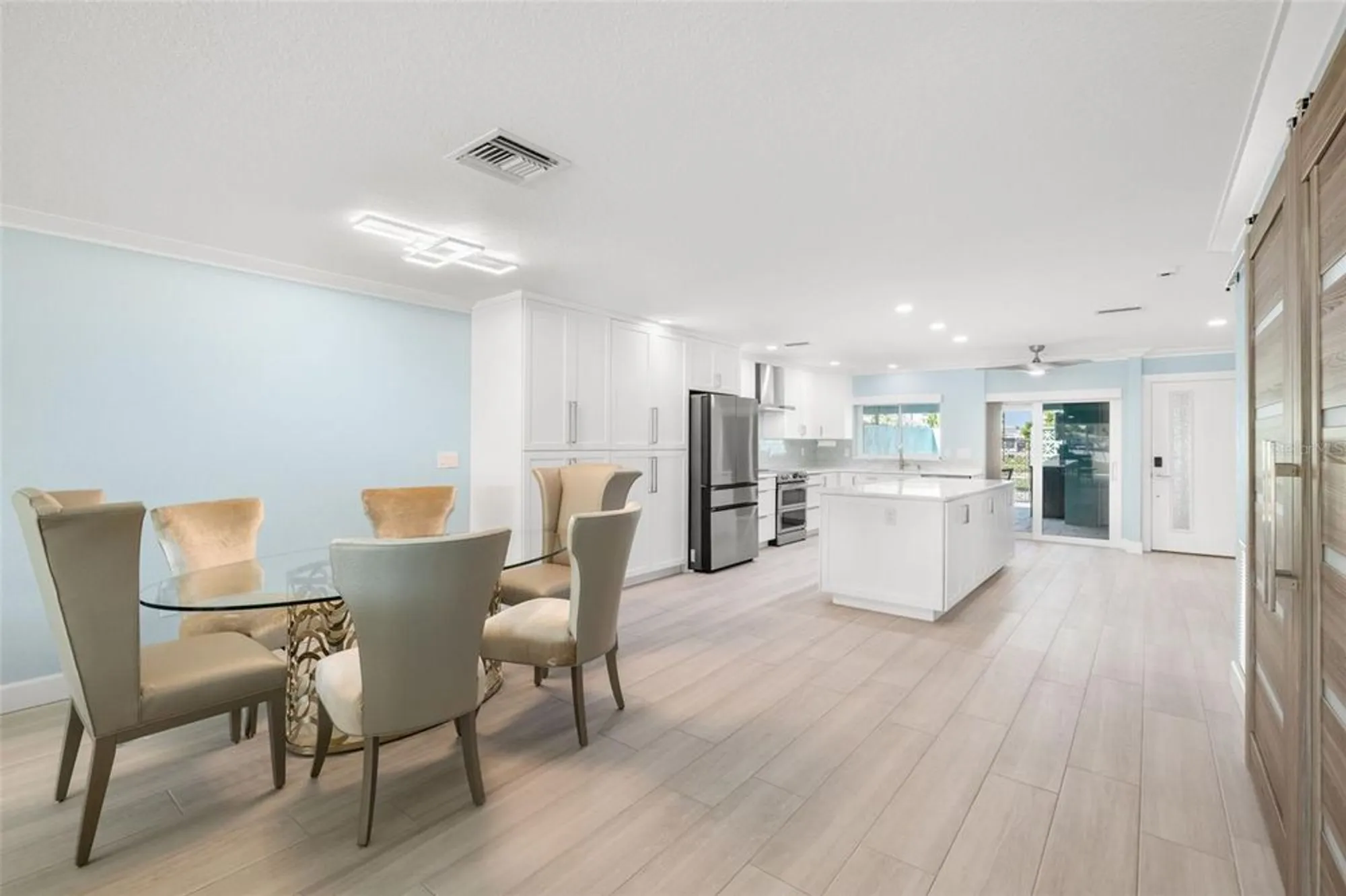 Property Slideshow image 9 of 67 | 328 boca ciega point blvd s, St Petersburg, FL, 33708