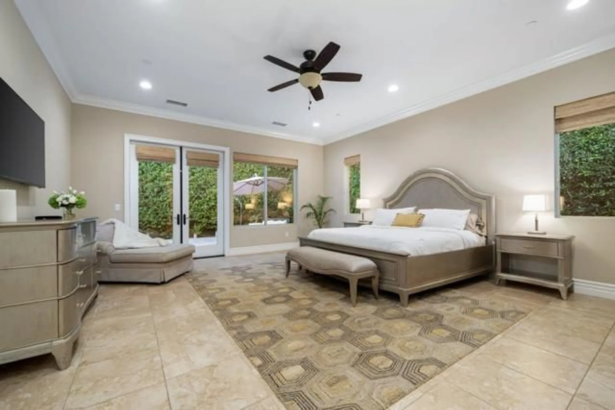 Property Slideshow image 9 of 40 | 55080 spring creek ct, La Quinta, CA, 92253