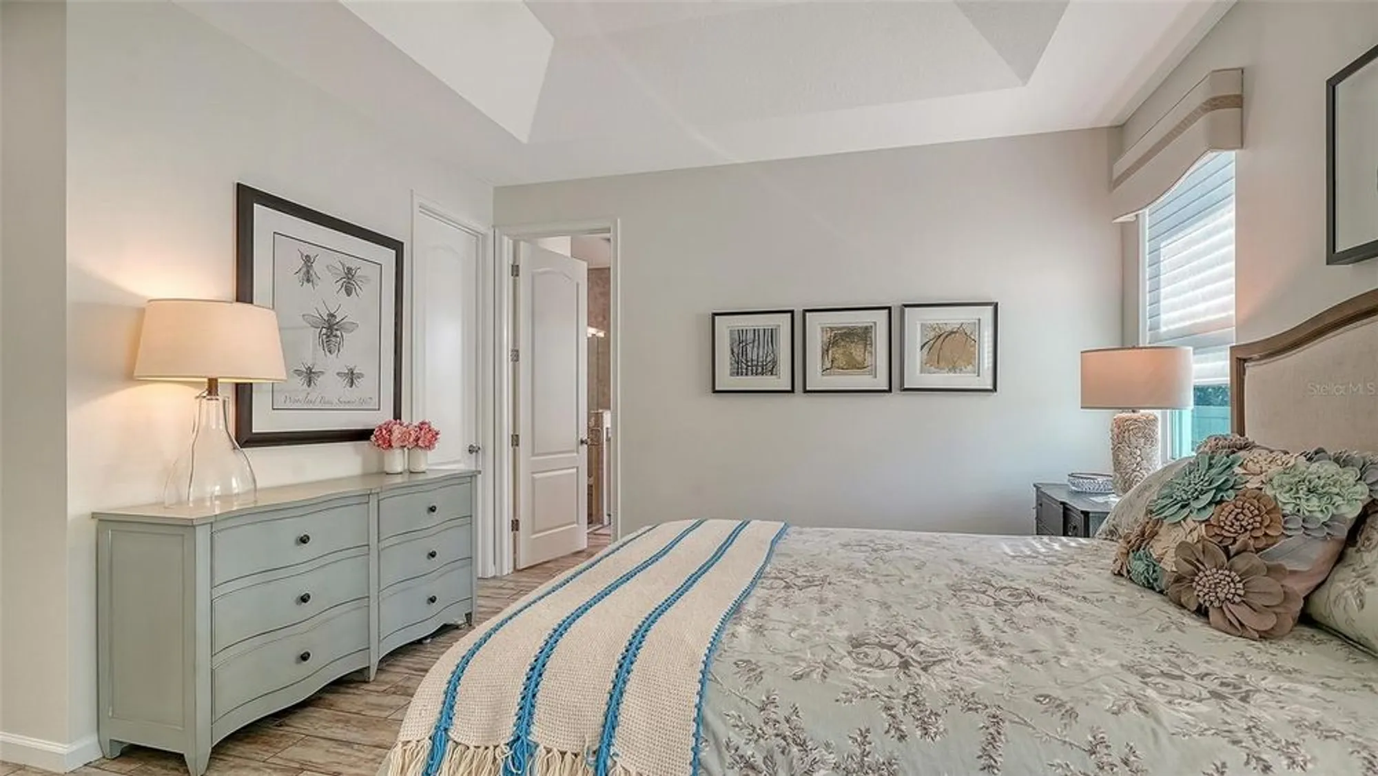 Property Slideshow image 26 of 51 | 11211 spring gate trl, Lakewood Ranch, FL, 34211