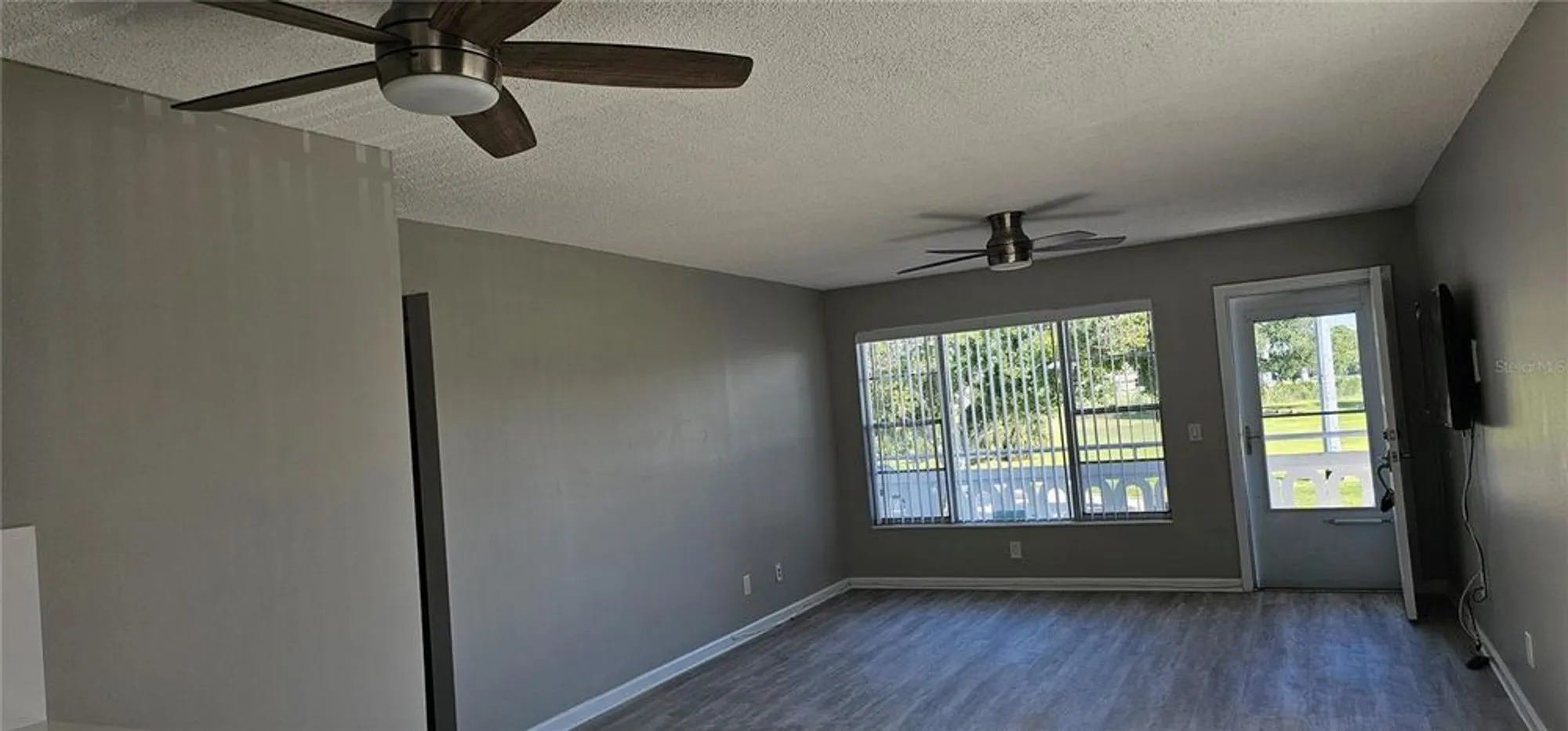 Property Slideshow image 14 of 60 | 2468 florentine way apt 26, Clearwater, FL, 33763
