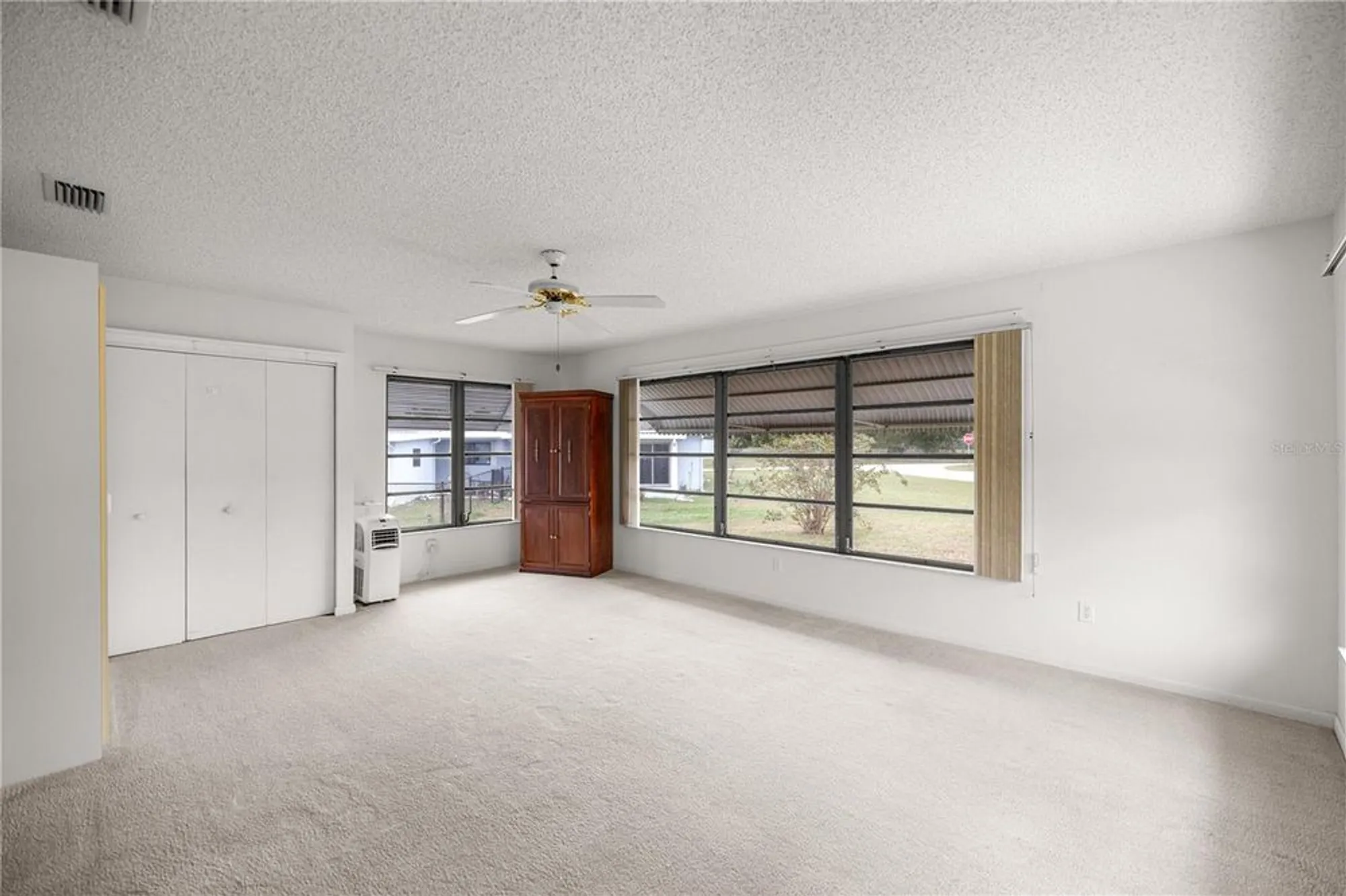 Property Slideshow image 14 of 31 | 9230 sw 101st ln, Ocala, FL, 34481