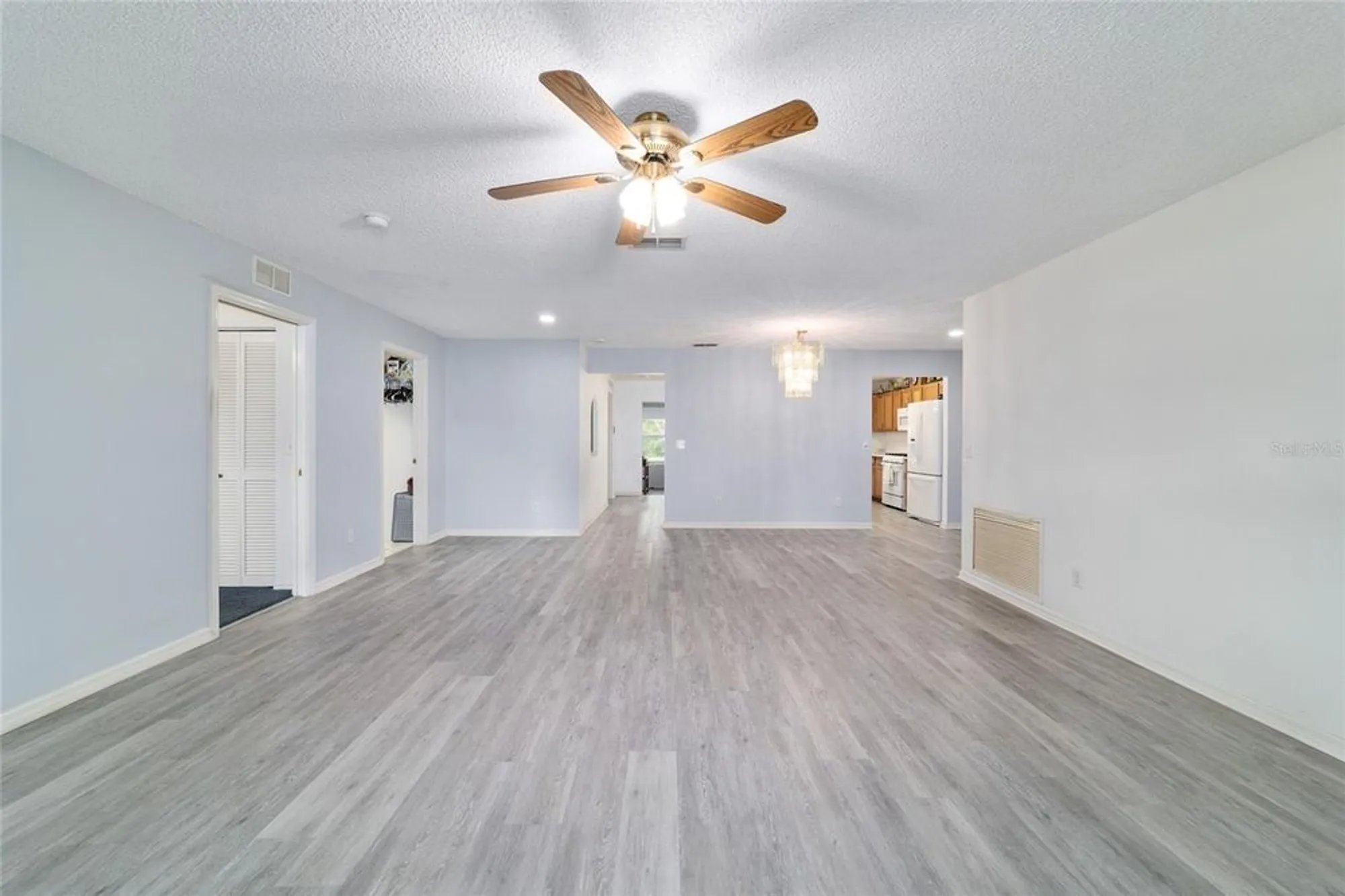 Property Slideshow image 9 of 52 | 9662 sw 97th ln, Ocala, FL, 34481