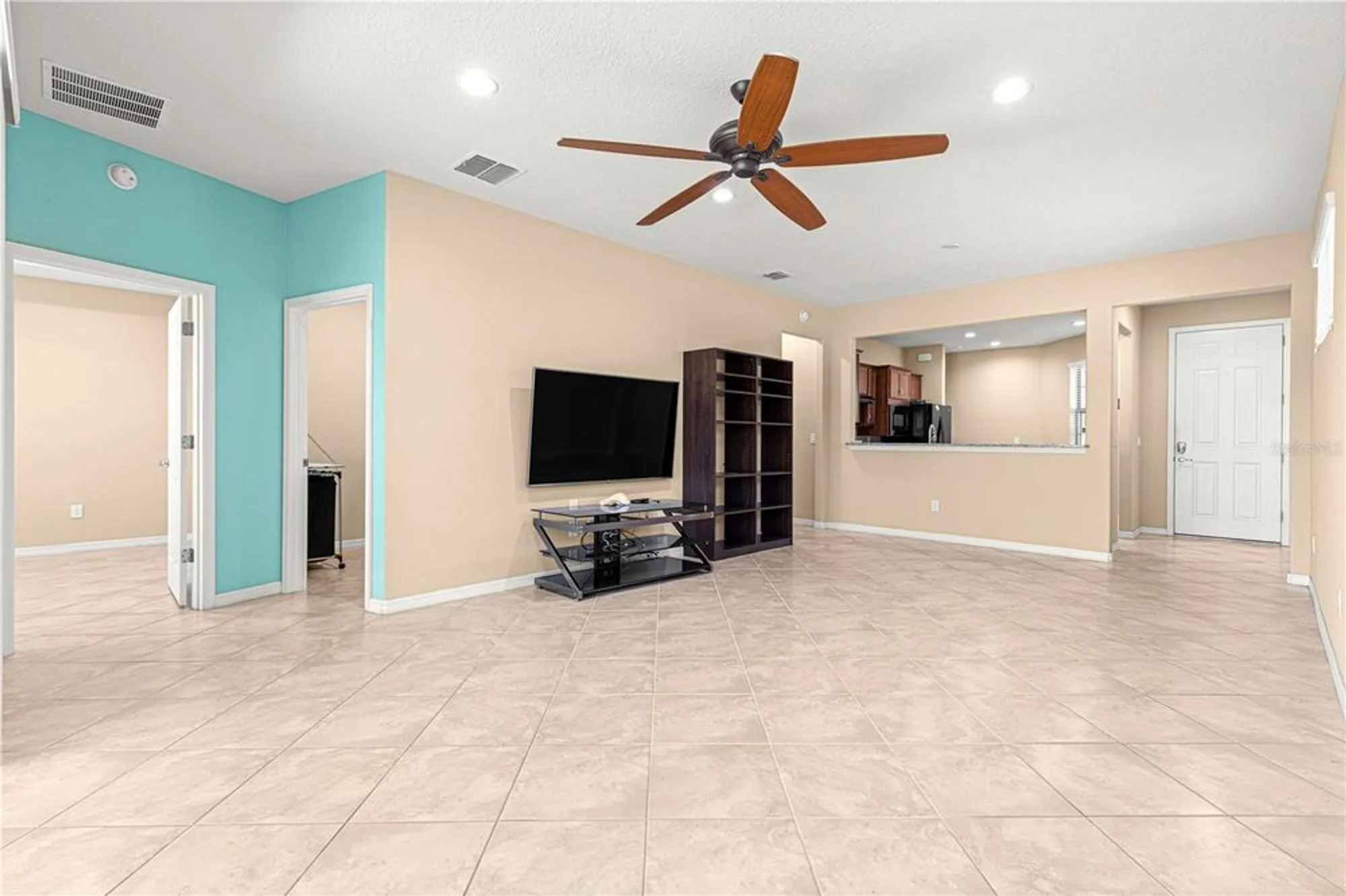 Property Slideshow image 8 of 28 | 9685 sw 63rd loop, Ocala, FL, 34481