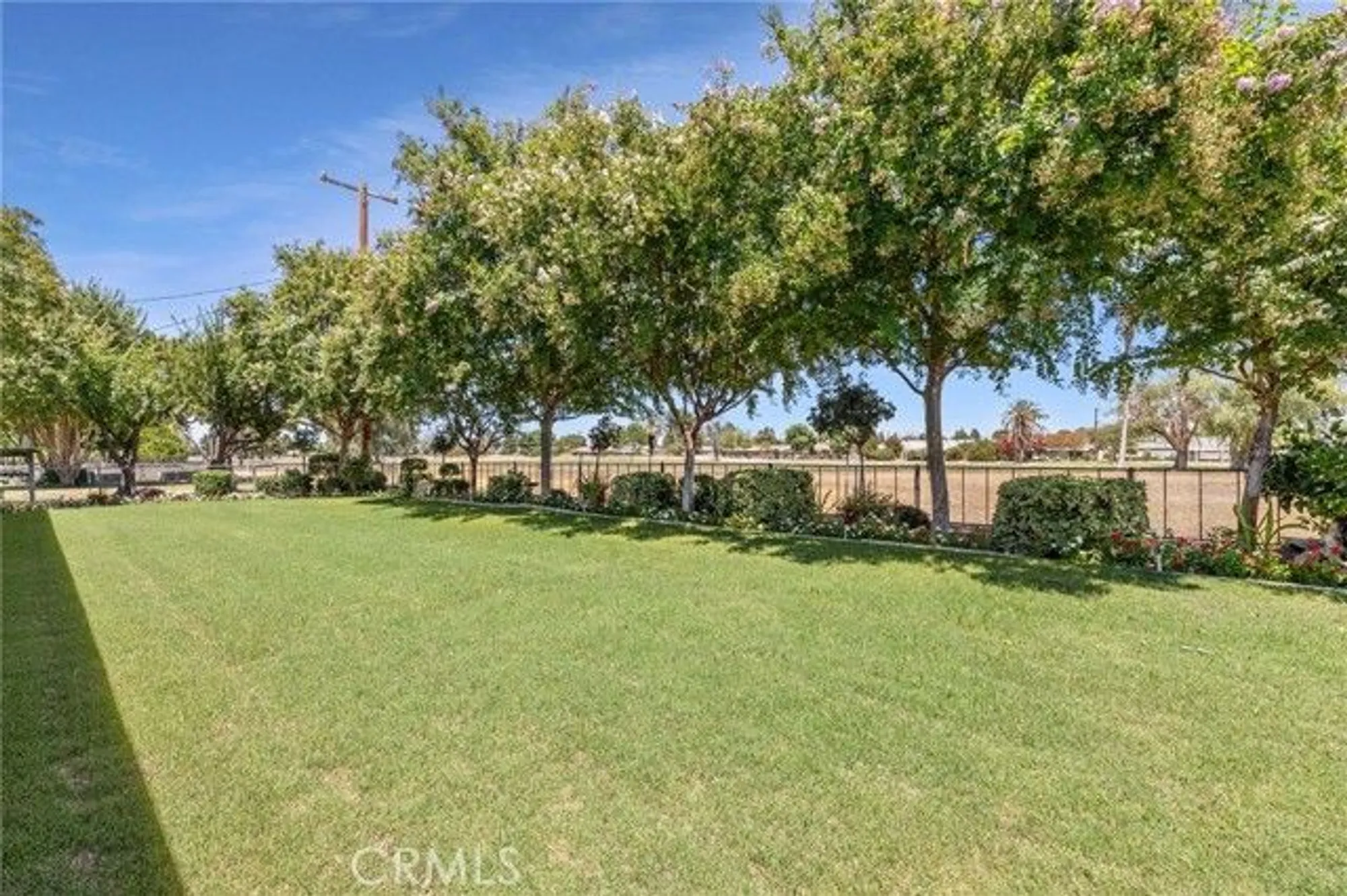 Property Slideshow image 40 of 48 | 704 river oaks dr, Bakersfield, CA, 93309