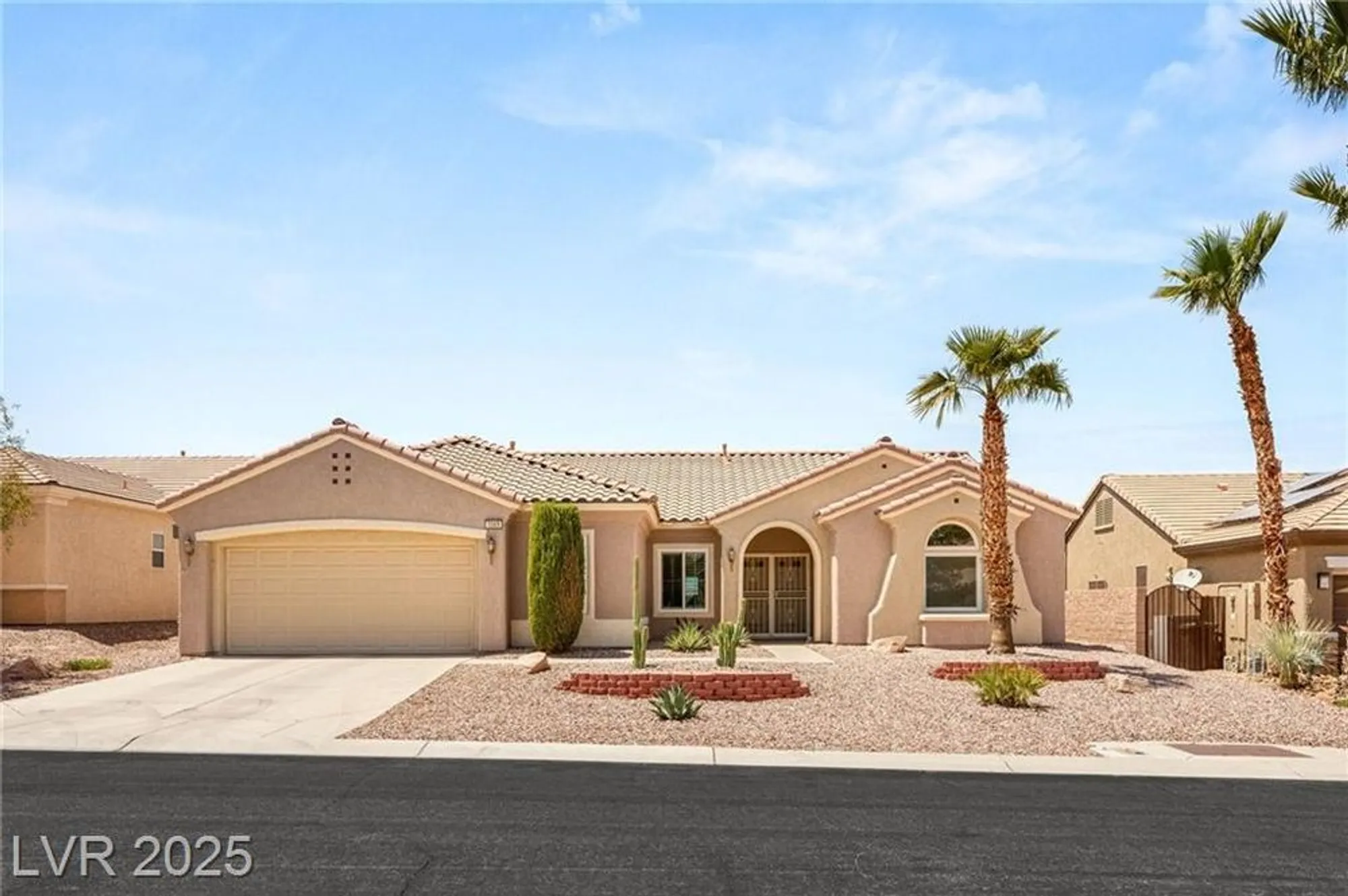 Property Slideshow image 1 of 28 | 2069 colvin run dr, Henderson, NV, 89052