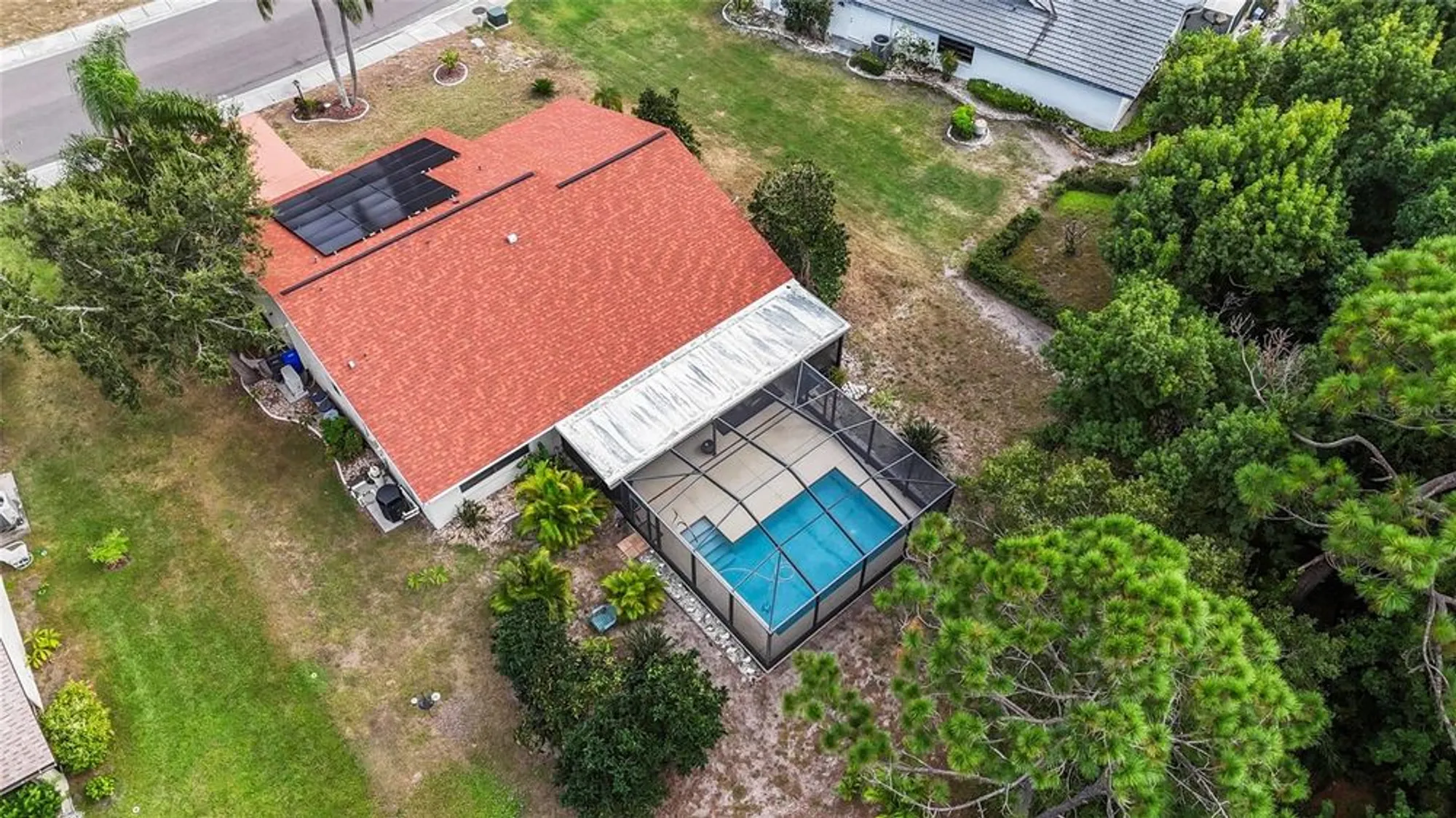 Property Slideshow image 2 of 52 | 1817 new bedford dr, Sun City Center, FL, 33573