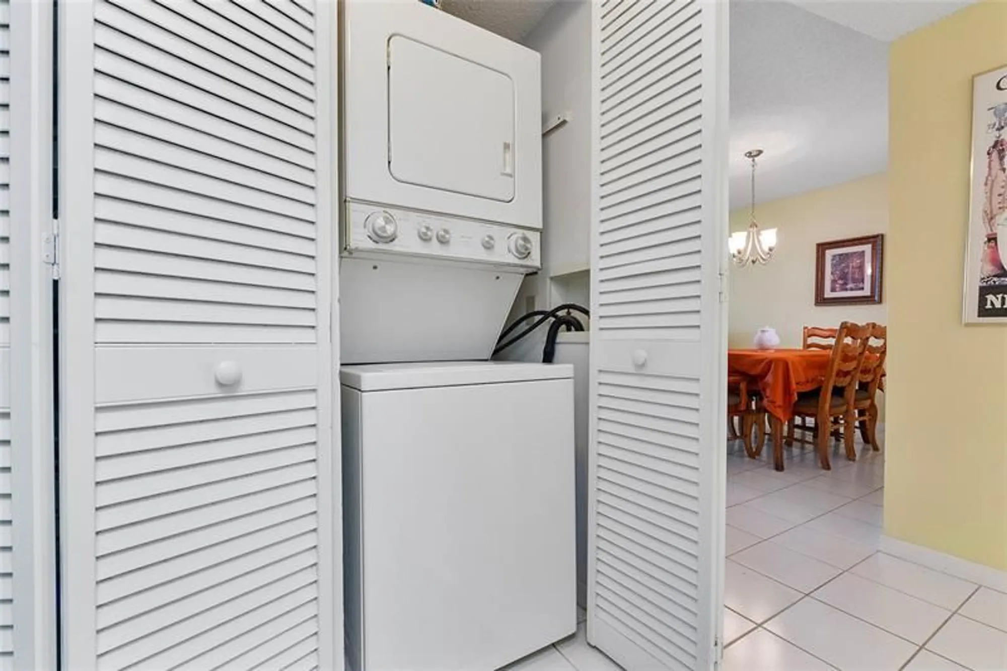 Property Slideshow image 9 of 50 | 6890 royal palm blvd 102h, Margate, FL, 33063