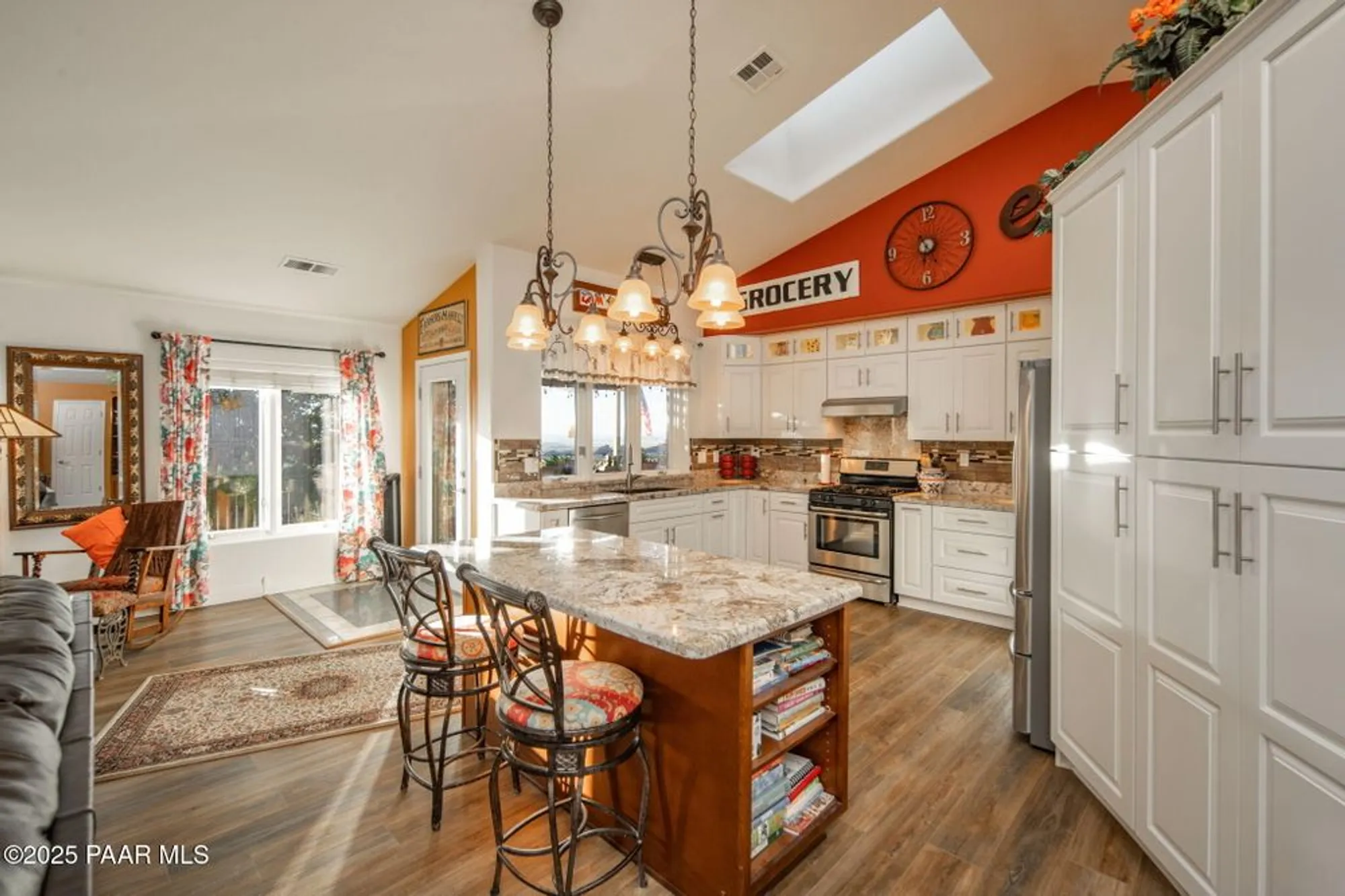 Property Slideshow image 12 of 77 | 878 tom mix trl, Prescott, AZ, 86301