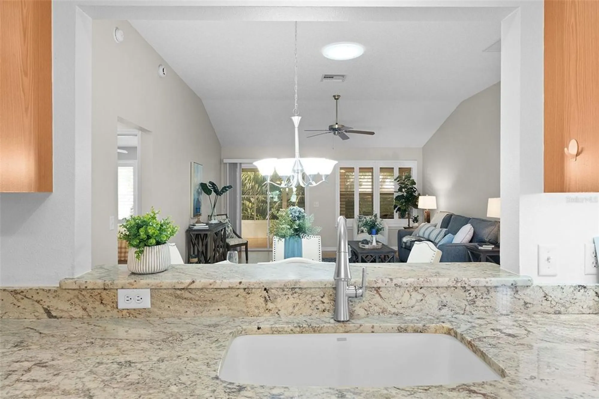 Property Slideshow image 15 of 39 | 17718 se 81st wynstone ave, The Villages, FL, 32162