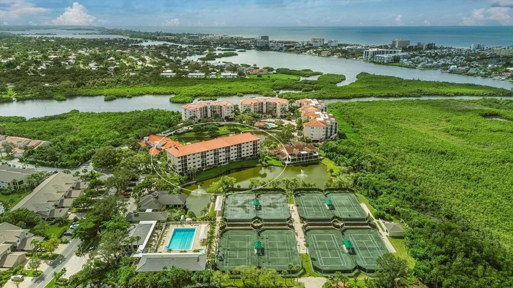 Property Slideshow image 26 of 51 | 5408 eagles point cir apt 102, Sarasota, FL, 34231