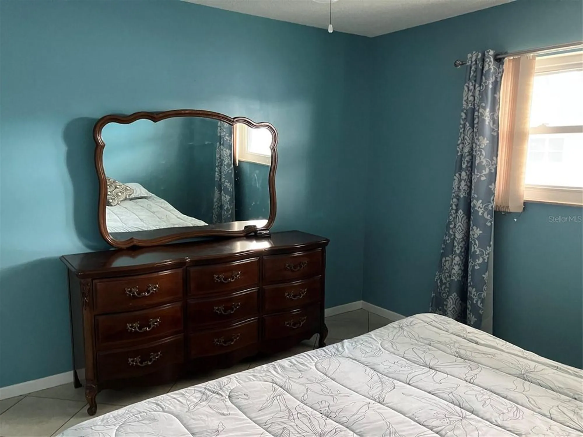 Property Slideshow image 9 of 15 | 5247 81st st n apt 18, Saint Petersburg, FL, 33709