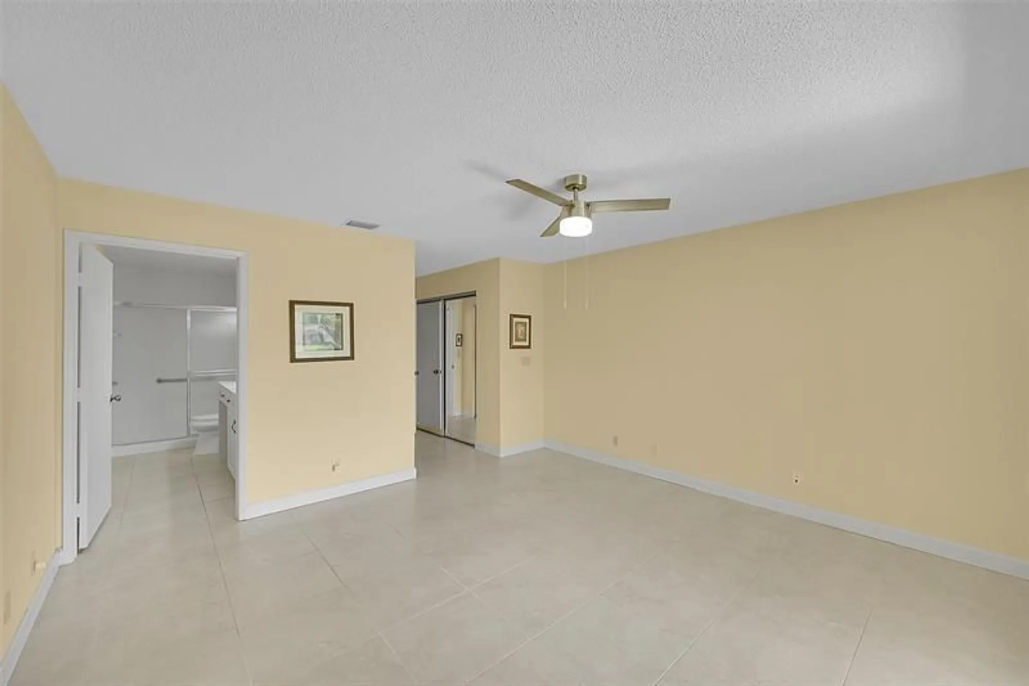 Property Slideshow image 14 of 26 | 8252 springlake dr # 8252, Boca Raton, FL, 33496