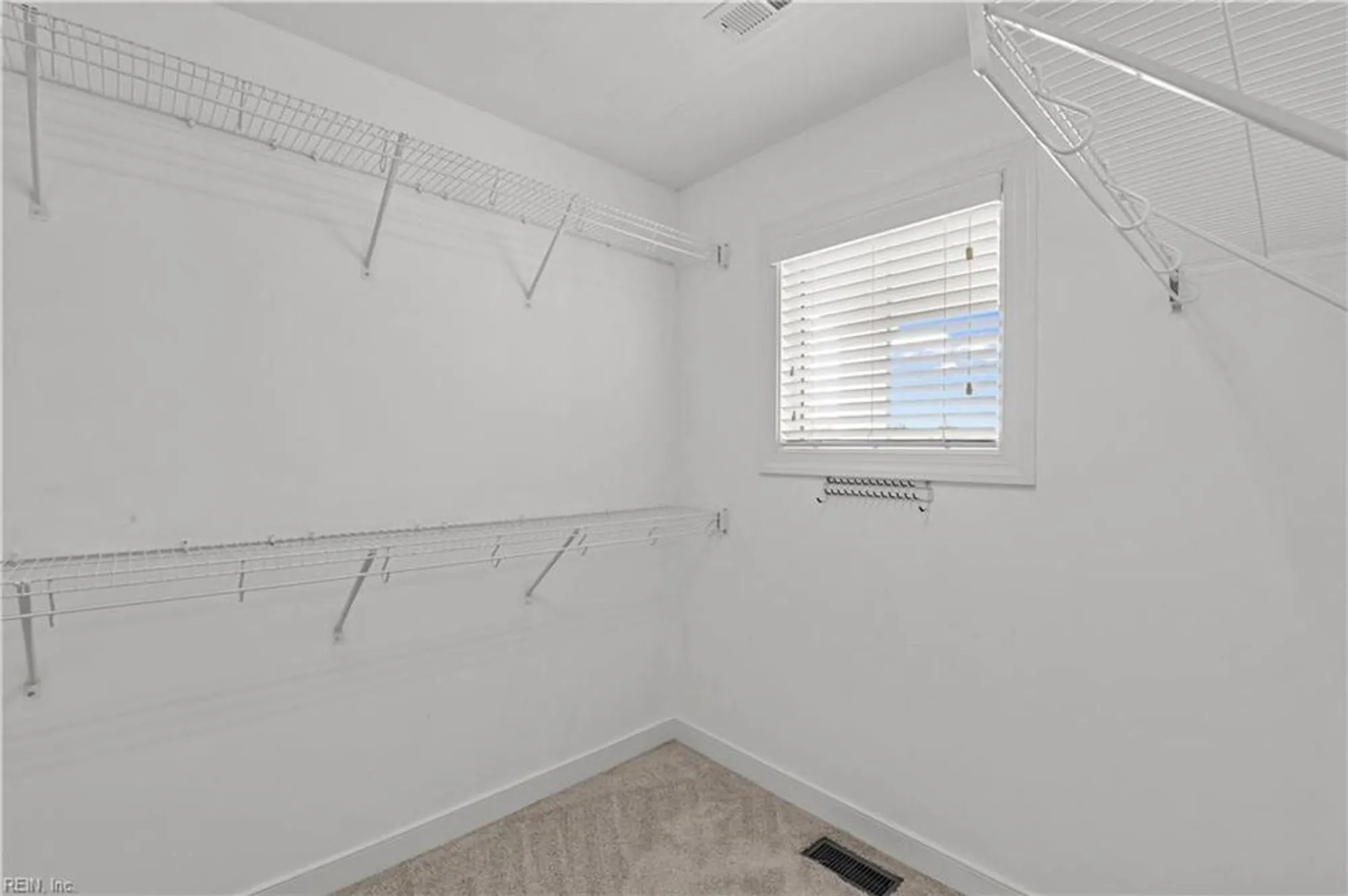 Property Slideshow image 22 of 34 | 4961 trailside, Williamsburg, VA, 23188