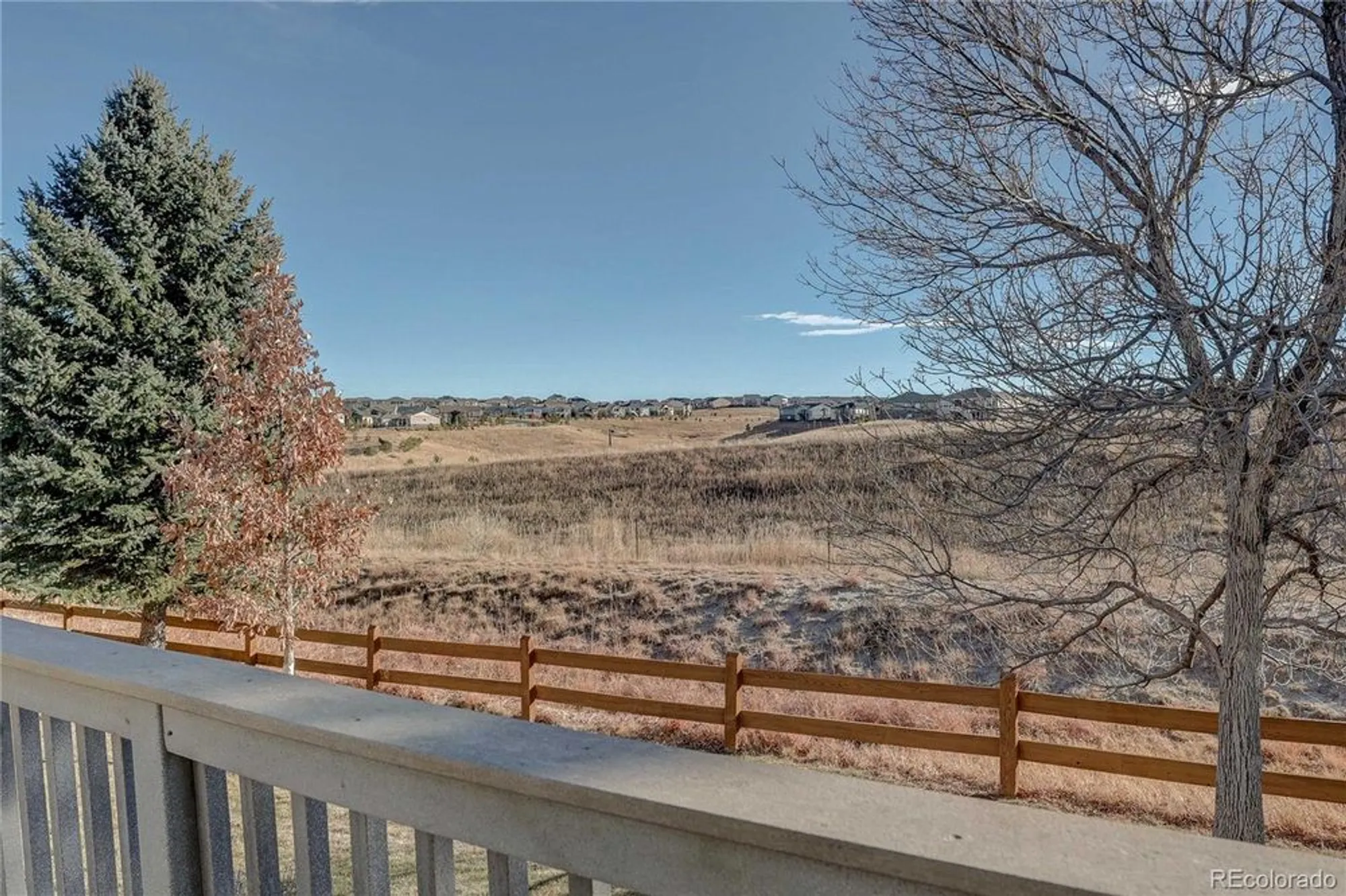 Property Slideshow image 4 of 45 | 22460 e heritage pkwy, Aurora, CO, 80016