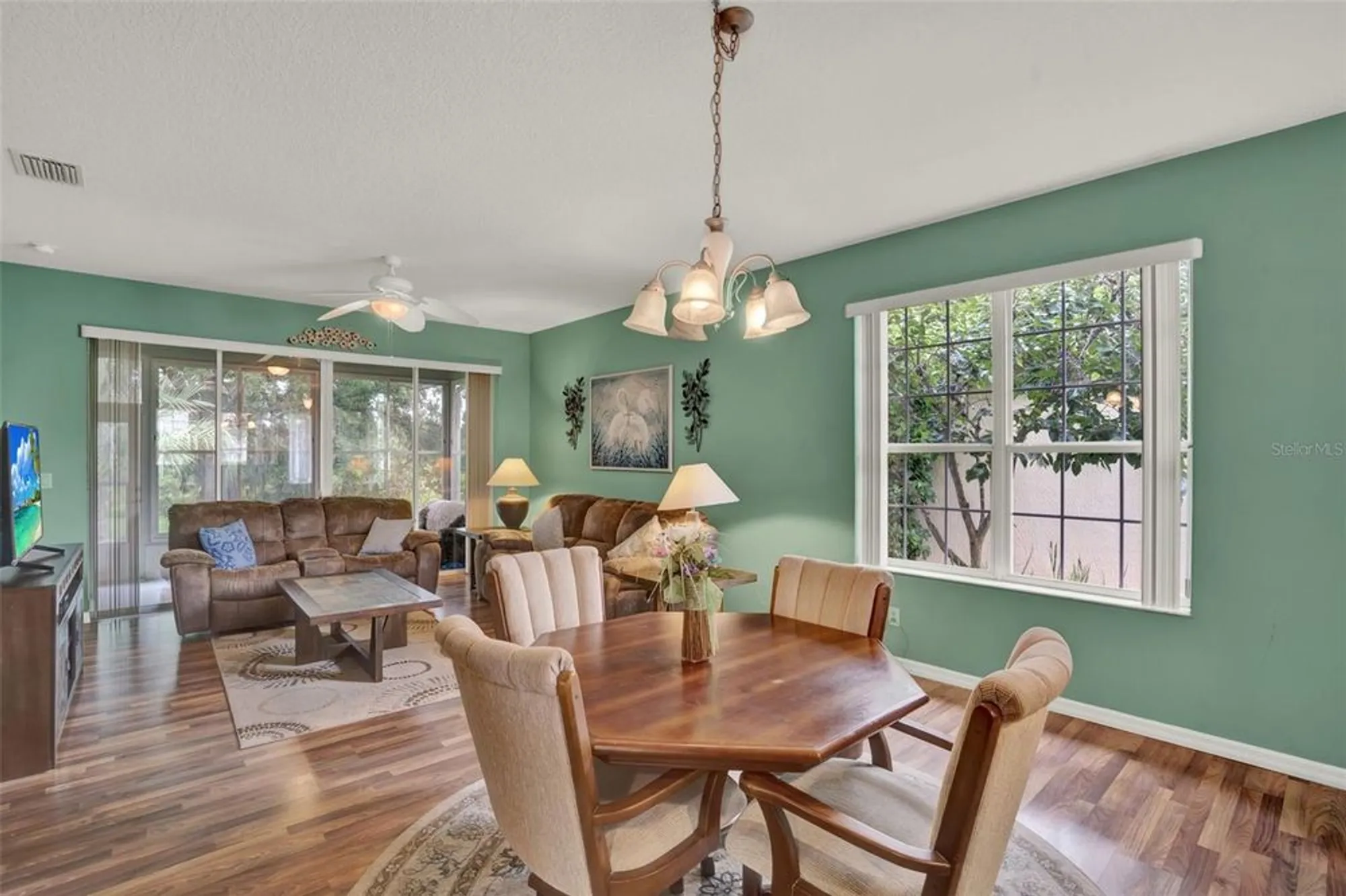 Property Slideshow image 11 of 45 | 27302 stoney brook dr, Leesburg, FL, 34748