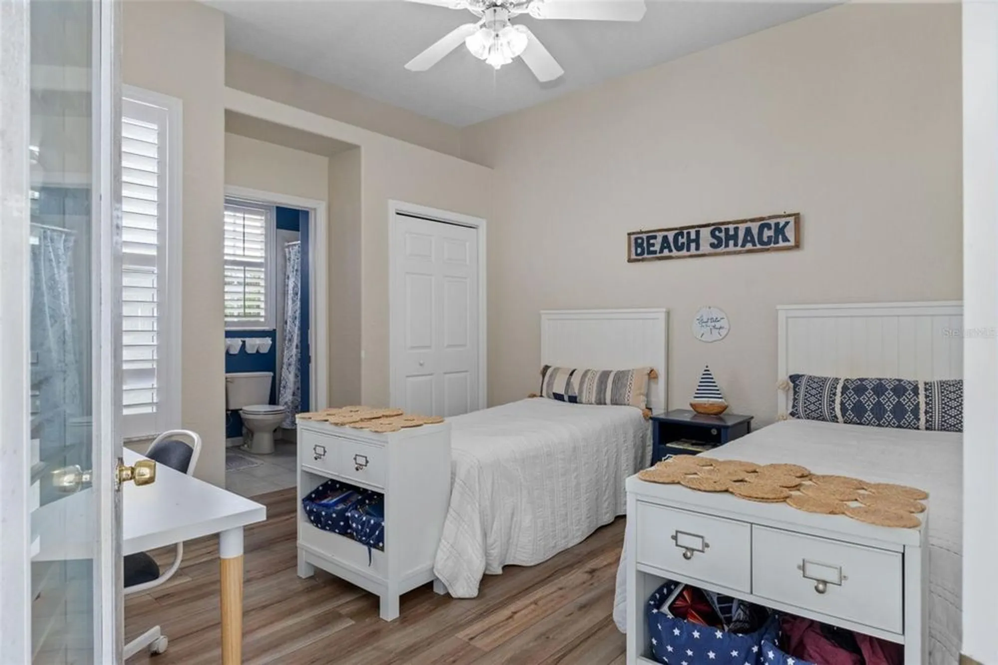 Property Slideshow image 37 of 52 | 9171 penelope dr, Weeki Wachee, FL, 34613