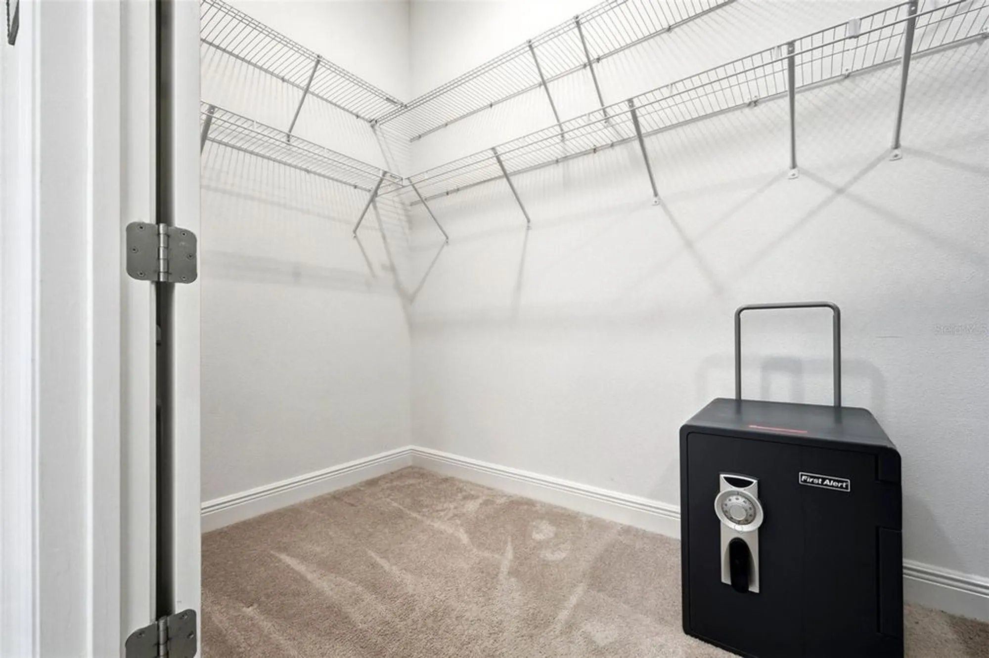 Property Slideshow image 32 of 60 | 2074 flora pass pl, Kissimmee, FL, 34747