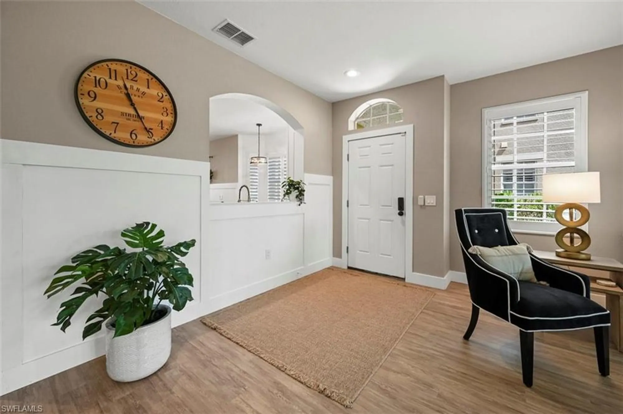 Property Slideshow image 13 of 39 | 20091 seagrove st unit 801, Estero, FL, 33928