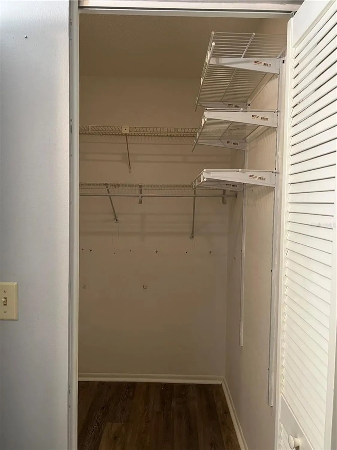 Property Slideshow image 25 of 33 | 1614 berwick ct d, Palm Harbor, FL, 34684