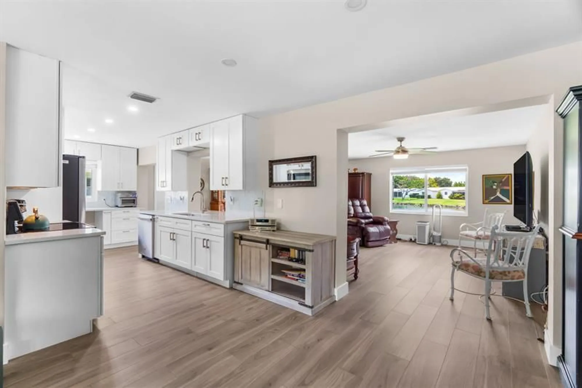 Property Slideshow image 11 of 59 | 8825 nw 14th st, Plantation, FL, 33322