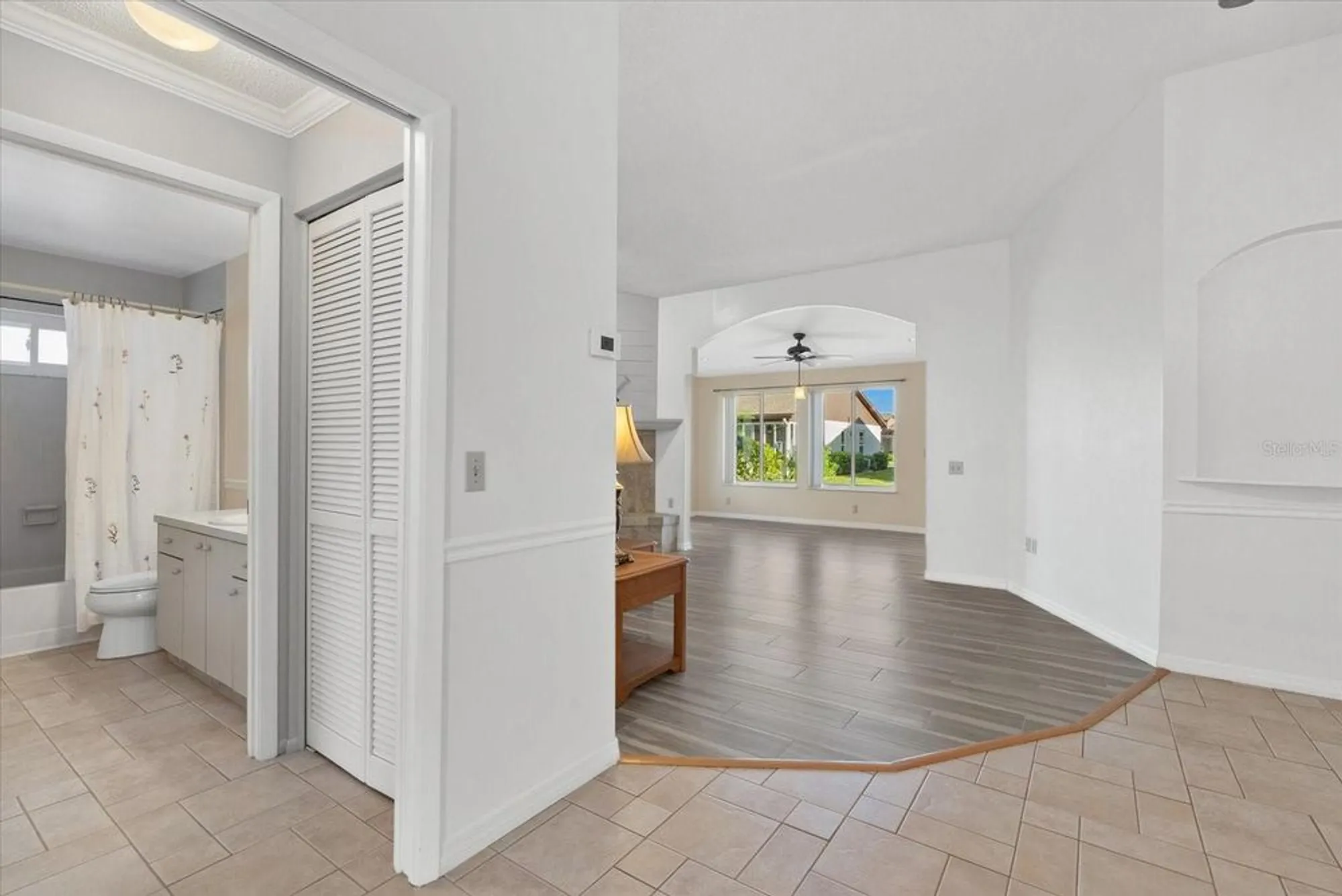Property Slideshow image 16 of 48 | 508 foxwood blvd, Englewood, FL, 34223