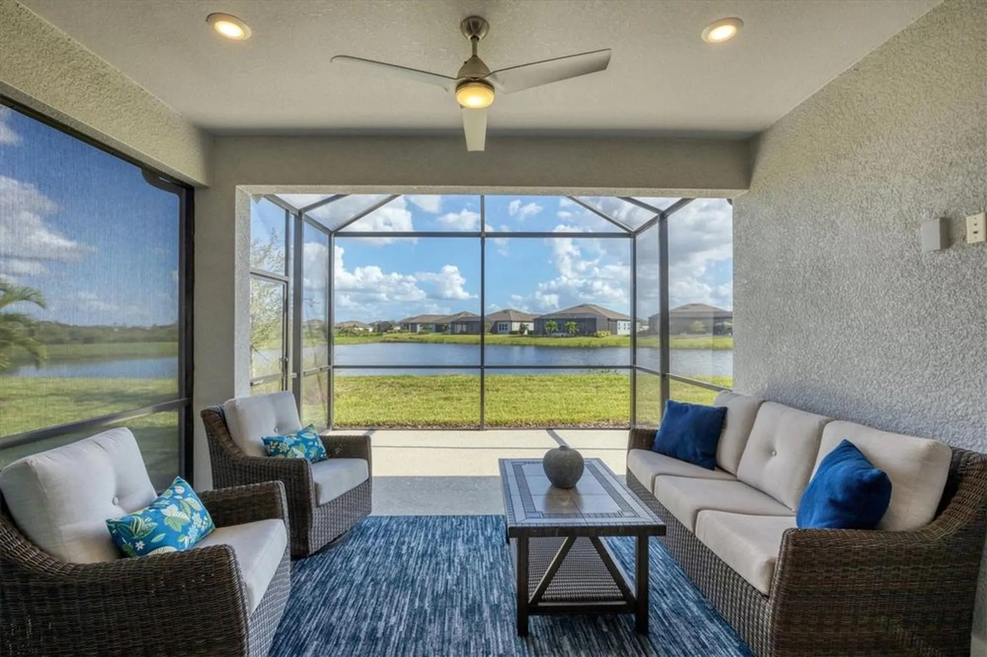 Property Slideshow image 31 of 63 | 10658 spring tide way, Parrish, FL, 34219