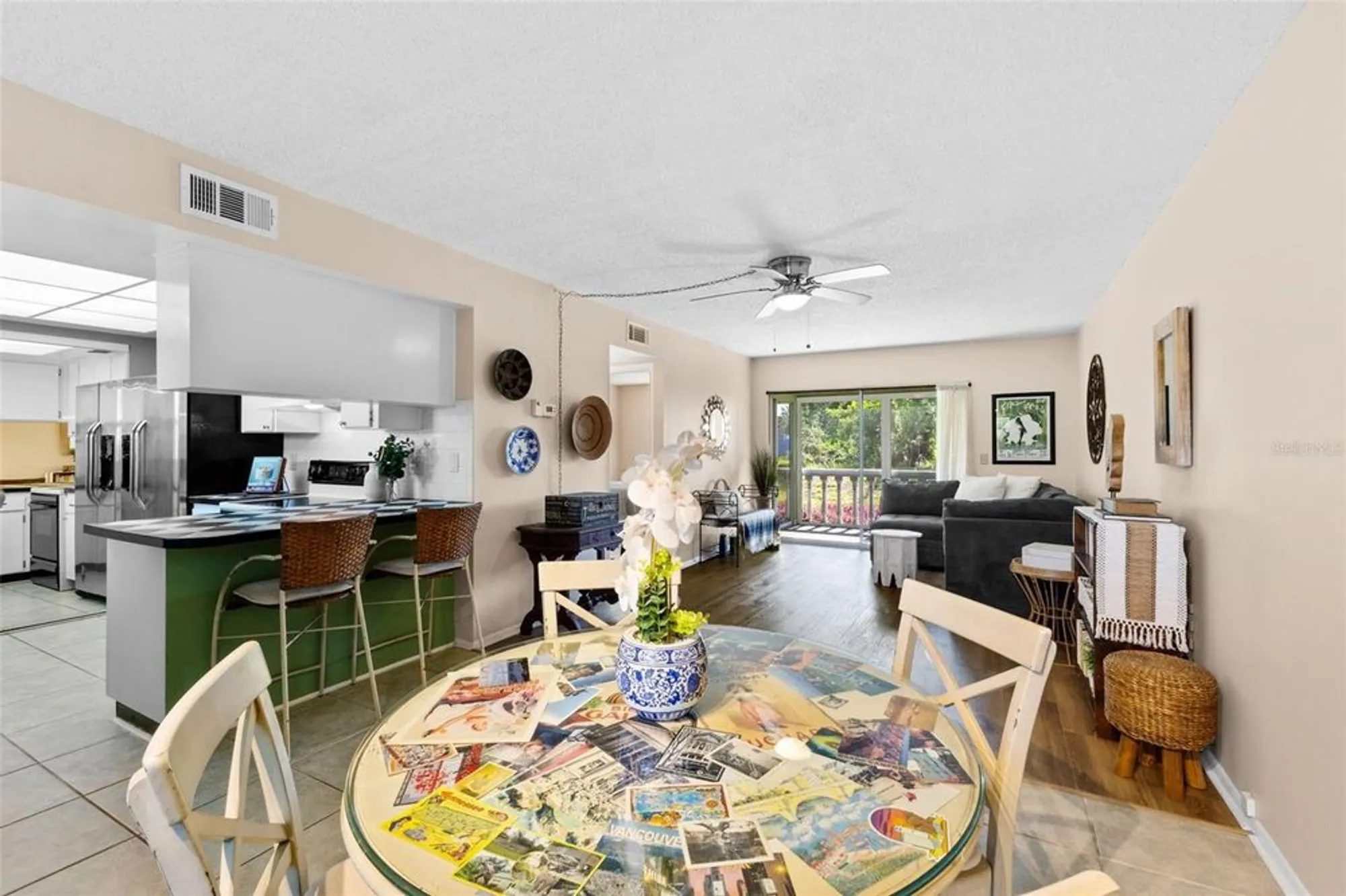 Property Slideshow image 21 of 49 | 1250 s pinellas ave apt 405, Tarpon Springs, FL, 34689