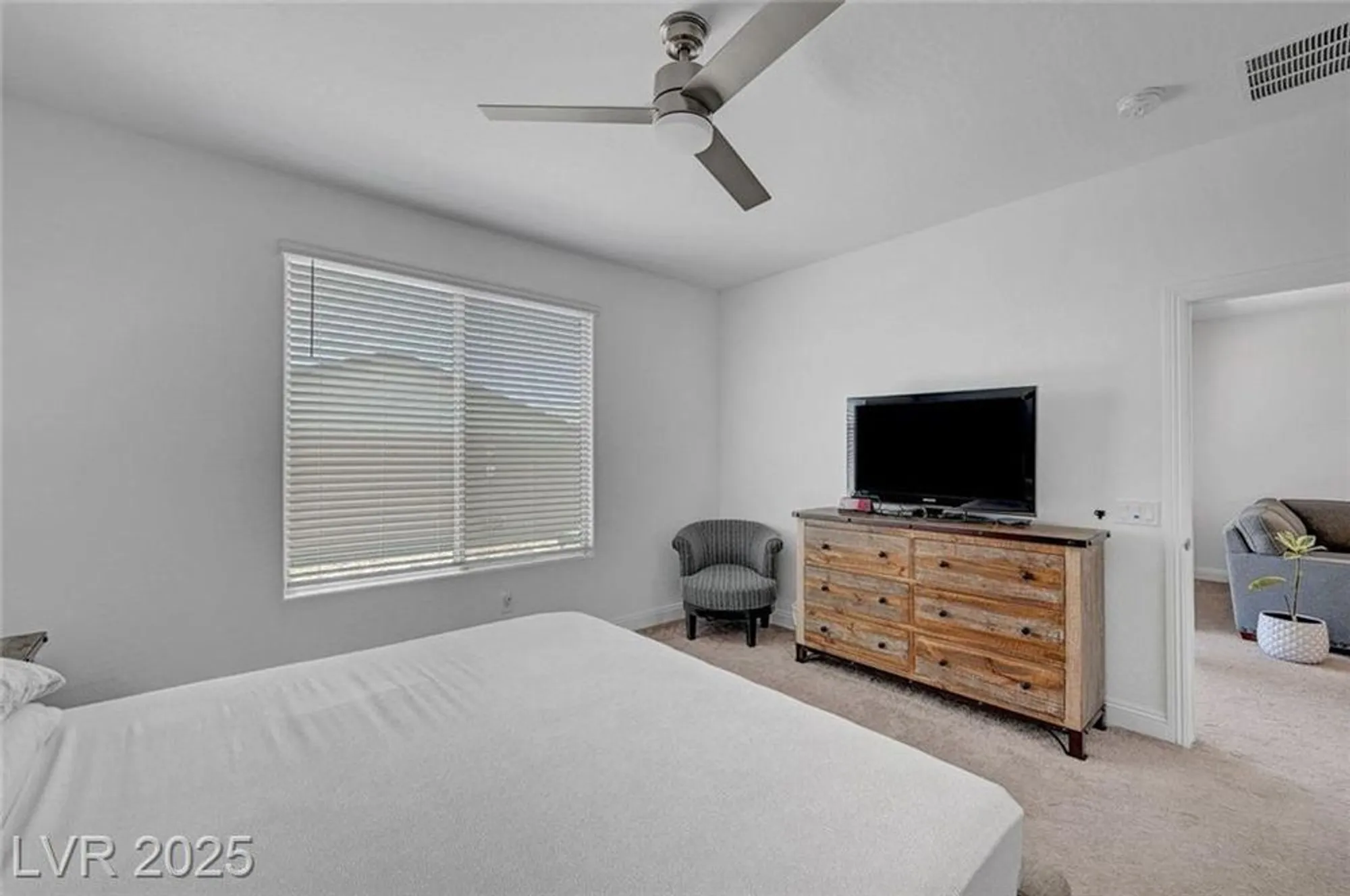 Property Slideshow image 16 of 35 | 2379 albury ave, North Las Vegas, NV, 89086