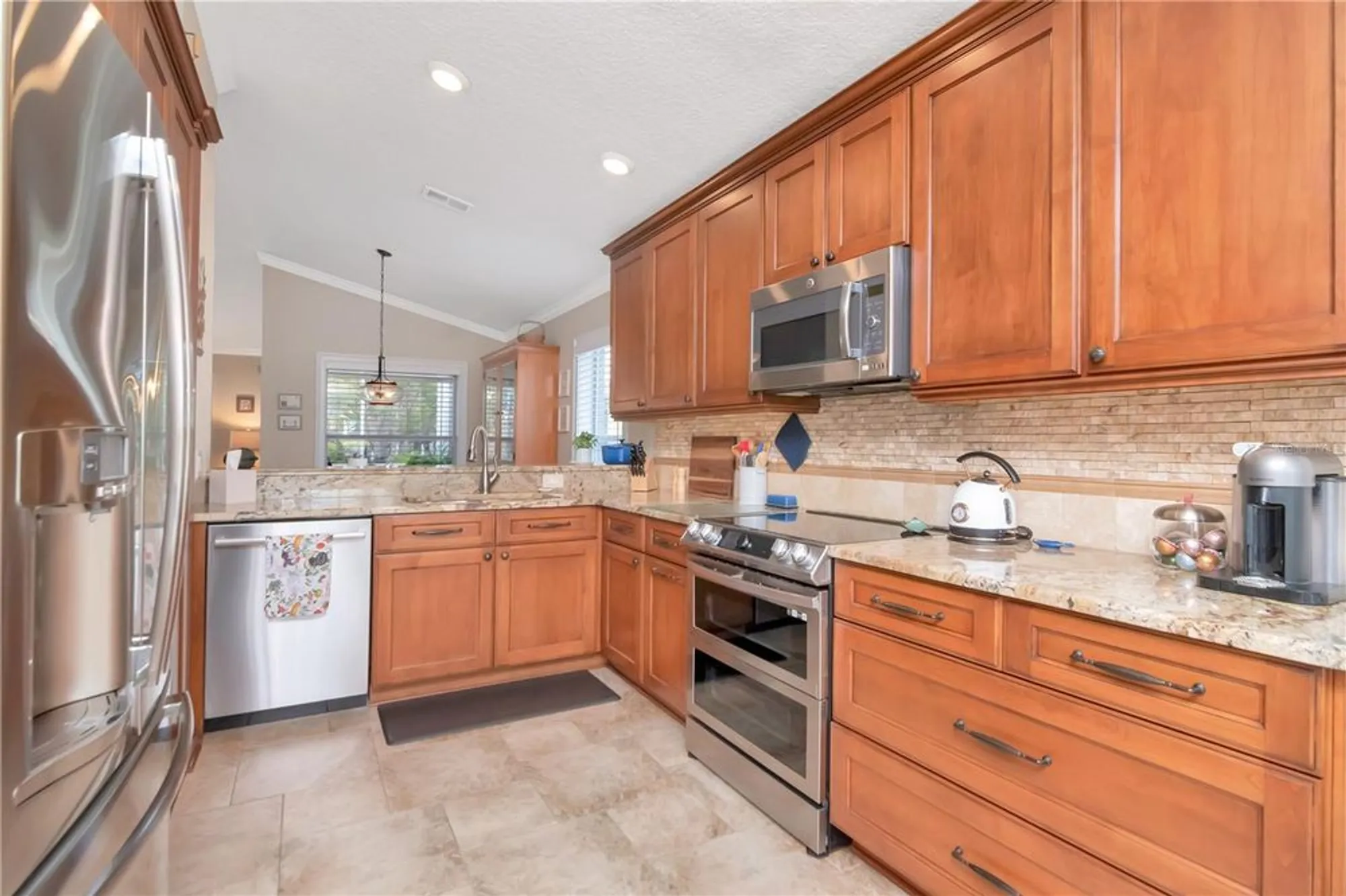 Property Slideshow image 5 of 31 | 1623 arbor knoll loop, Trinity, FL, 34655