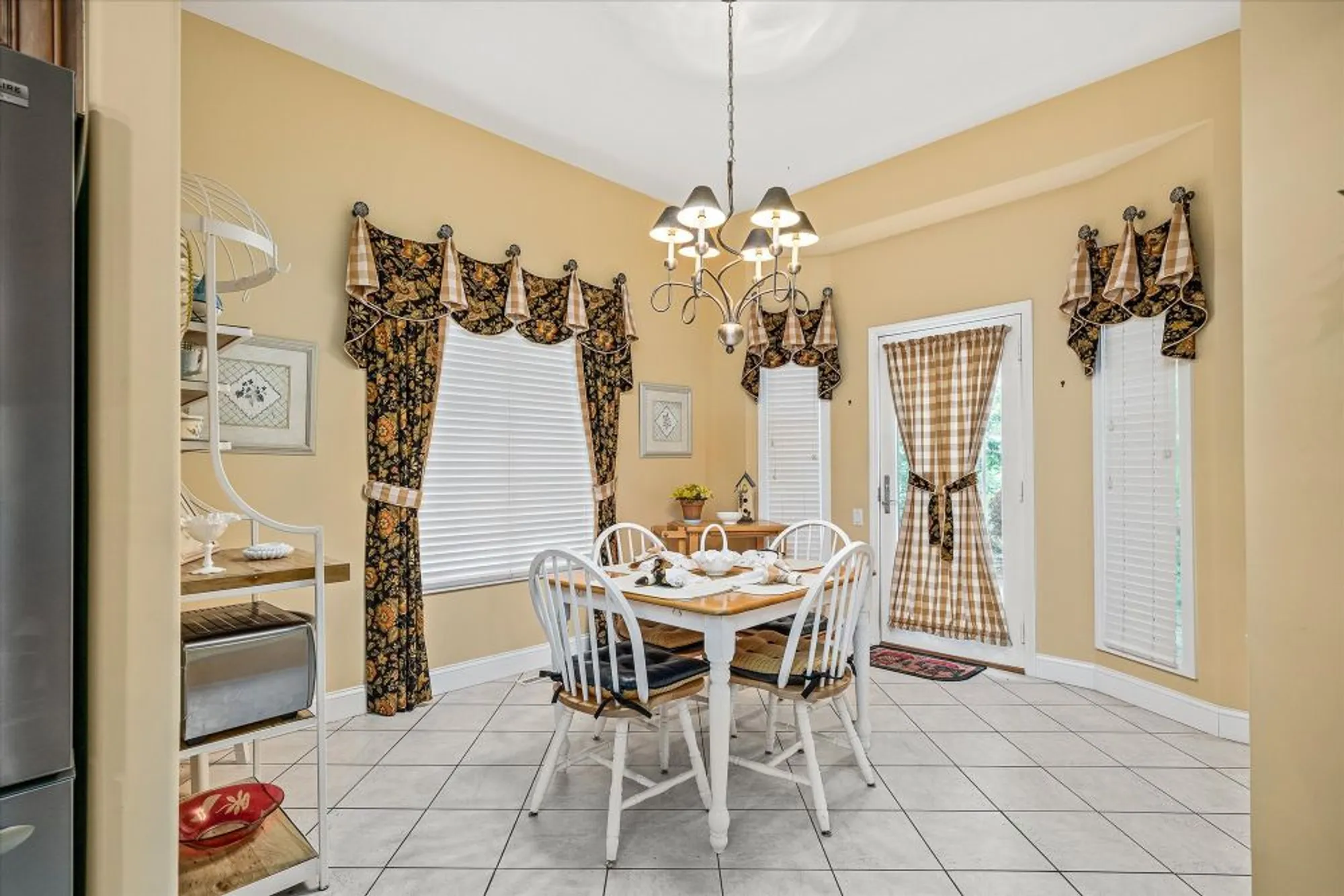 Property Slideshow image 10 of 38 | 141 mountain view dr, Crossville, TN, 38558