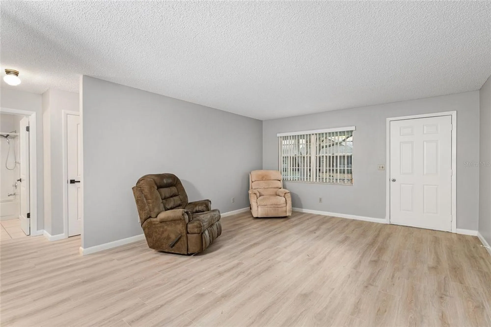 Property Slideshow image 12 of 51 | 8532 sw 93rd pl b, Ocala, FL, 34481