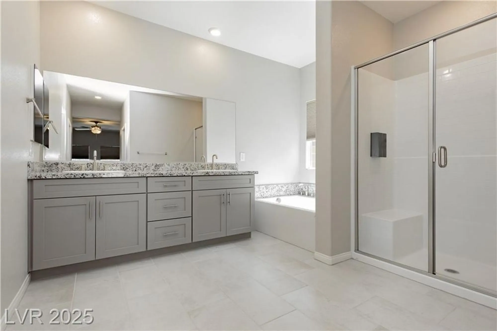 Property Slideshow image 14 of 47 | 7511 phoenix falls st, North Las Vegas, NV, 89084