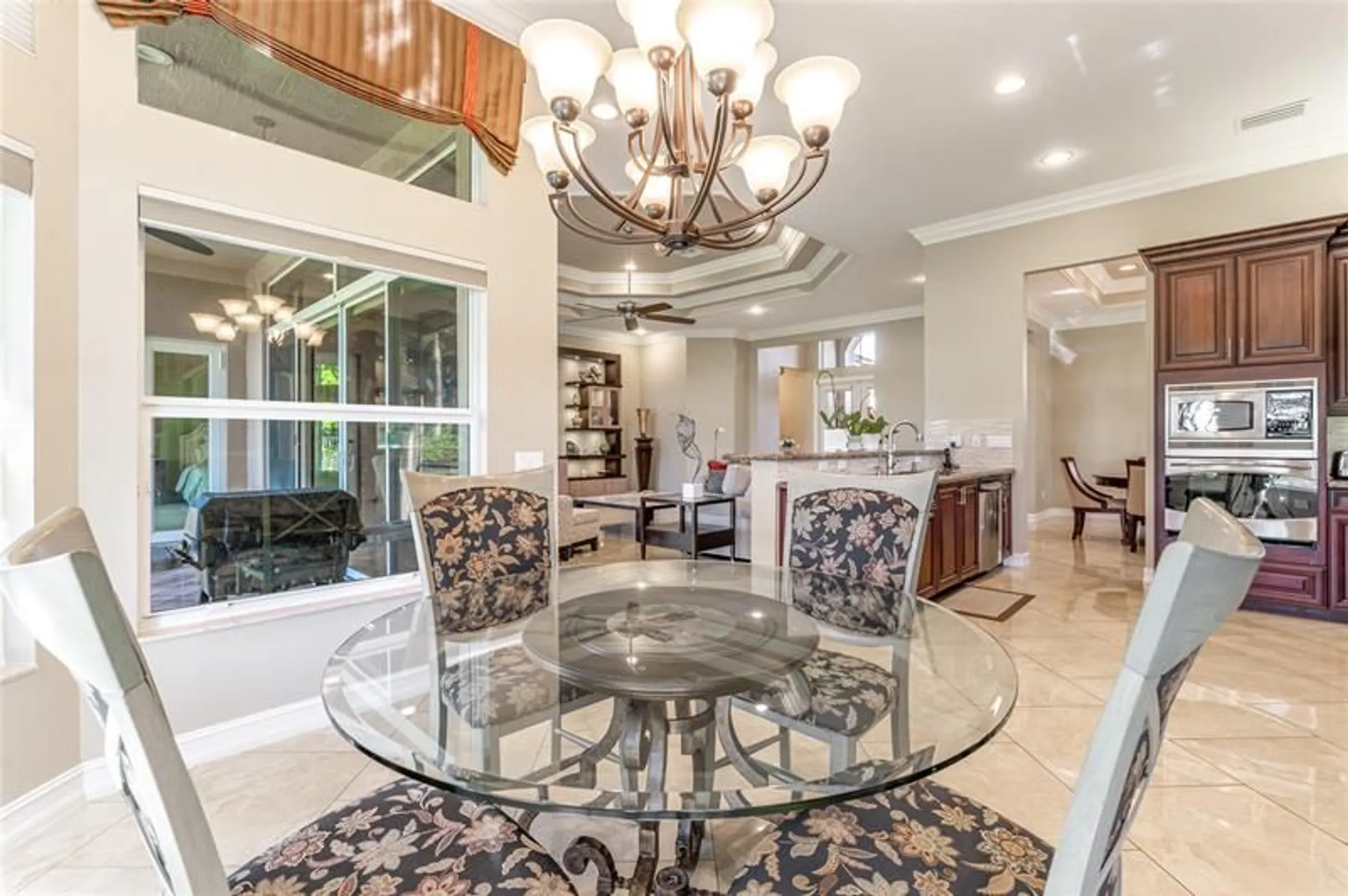 Property Slideshow image 16 of 40 | 10576 whitewind cir, Boynton Beach, FL, 33473