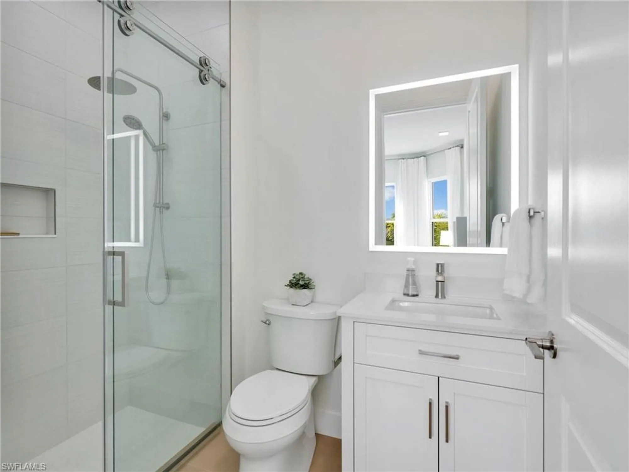 Property Slideshow image 22 of 46 | 11934 molto dr, Fort Myers, FL, 33913