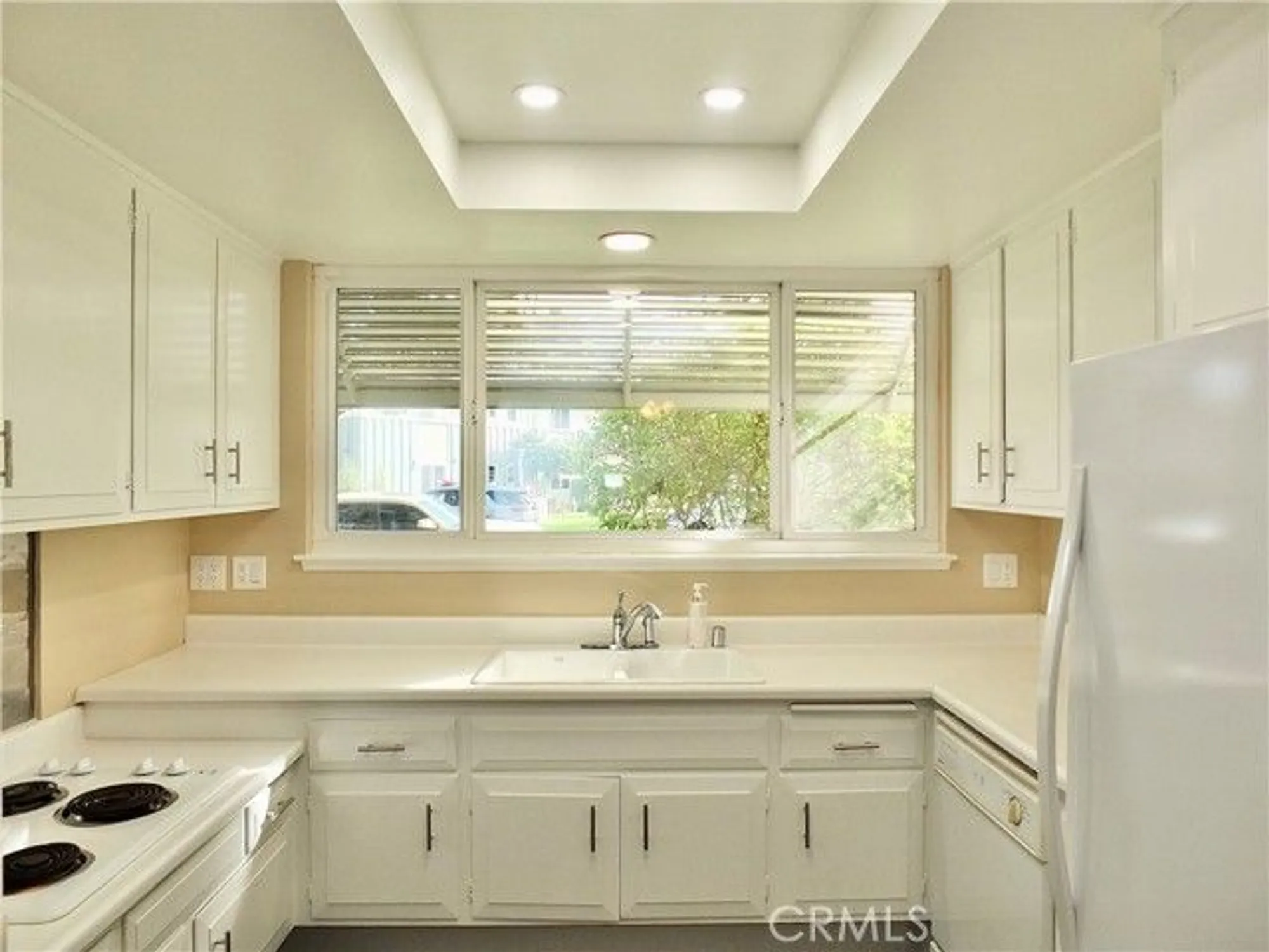 Property Slideshow image 5 of 66 | 1891 mckinney way apt 26b, Seal Beach, CA, 90740