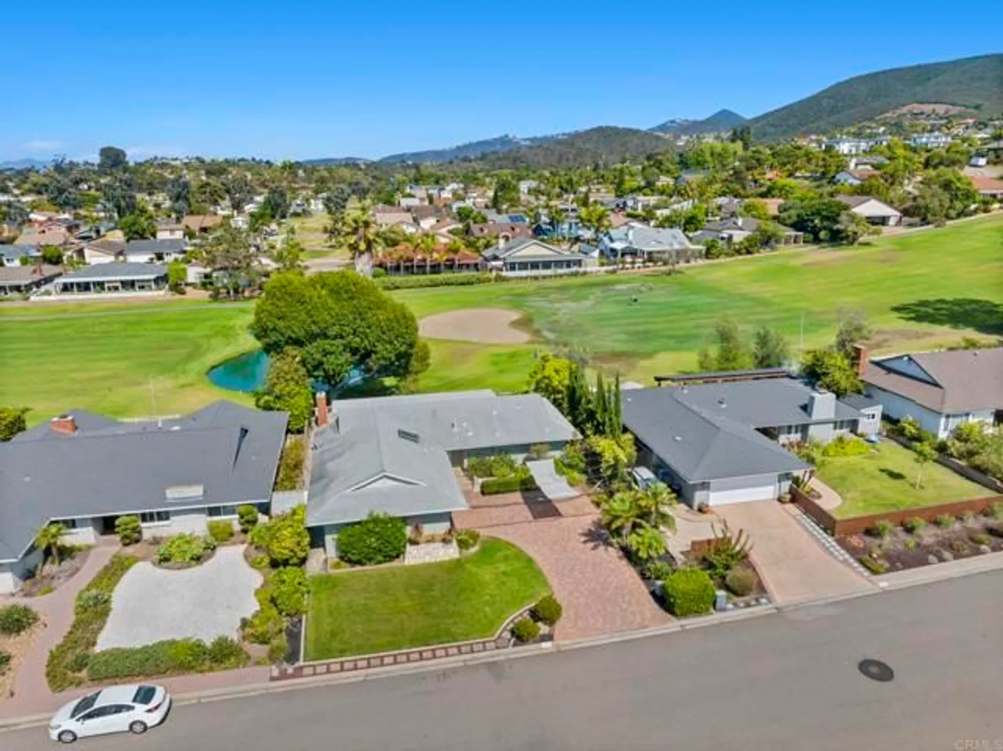 Property Slideshow image 41 of 57 | 1051 la reina dr, San Marcos, CA, 92078