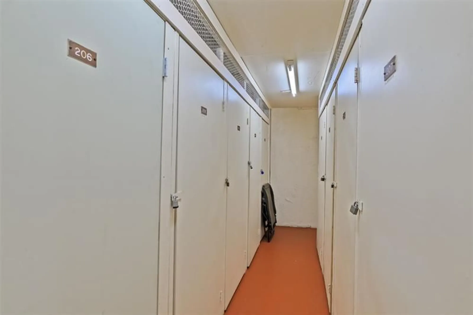 Property Slideshow image 34 of 51 | 9511 n hollybrook lake dr 207, Pembroke Pines, FL, 33025