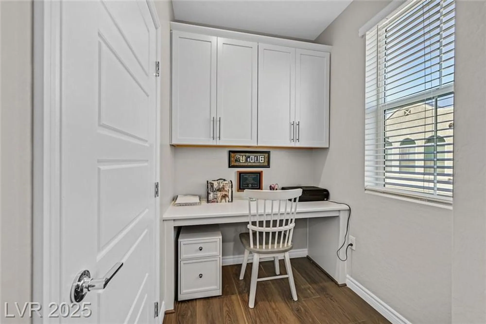 Property Slideshow image 12 of 47 | 2555 hampton rd 10301, Henderson, NV, 89052