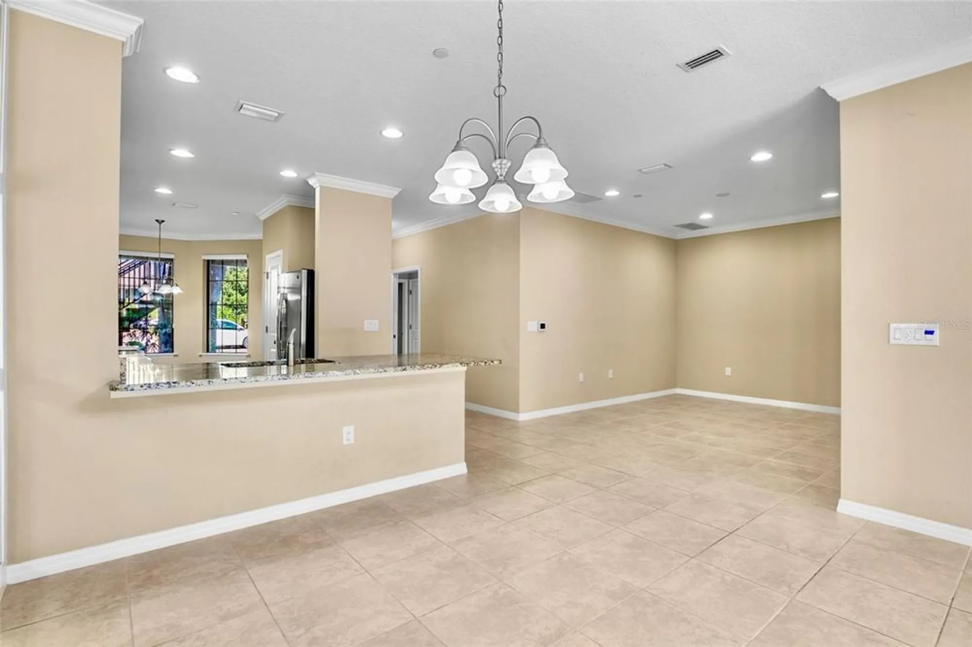 Property Slideshow image 12 of 49 | 5425 cicerone st 103, Sarasota, FL, 34238
