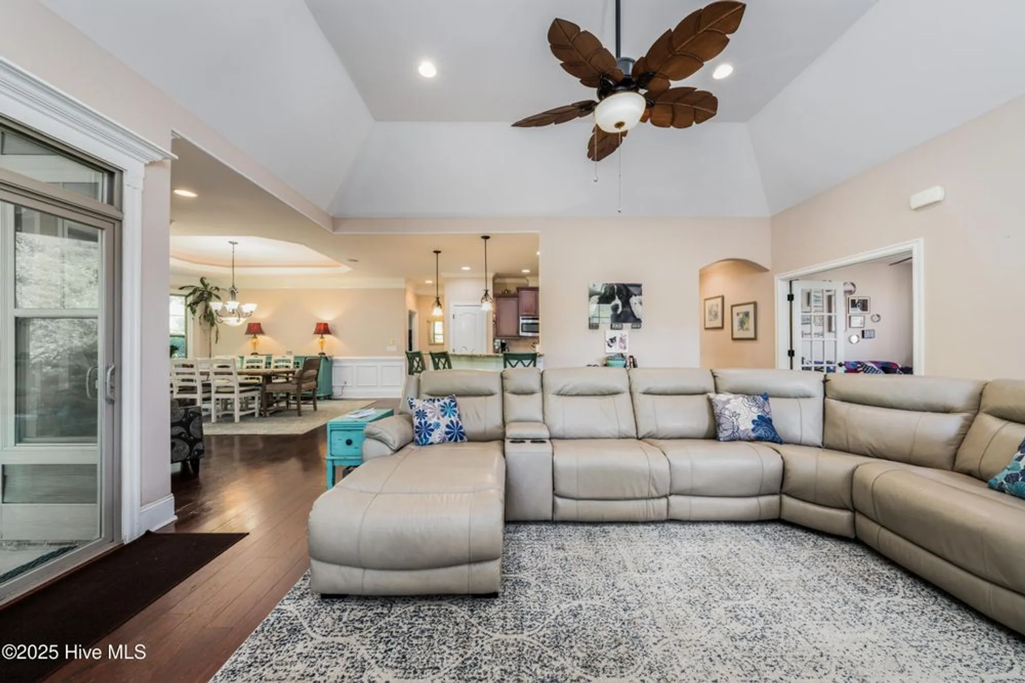 Property Slideshow image 9 of 43 | 2314 hickory bottom ct, Leland, NC, 28451