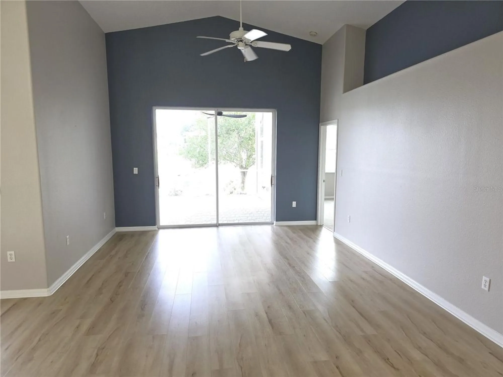 Property Slideshow image 10 of 32 | 9257 bonnie cove dr, Weeki Wachee, FL, 34613