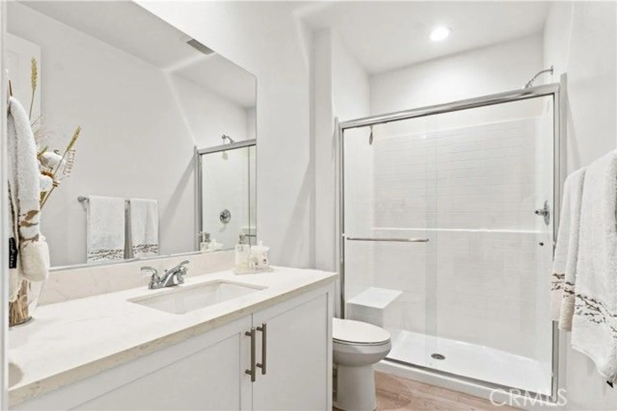 Property Slideshow image 15 of 31 | 11800 starlily ct, Corona, CA, 92883