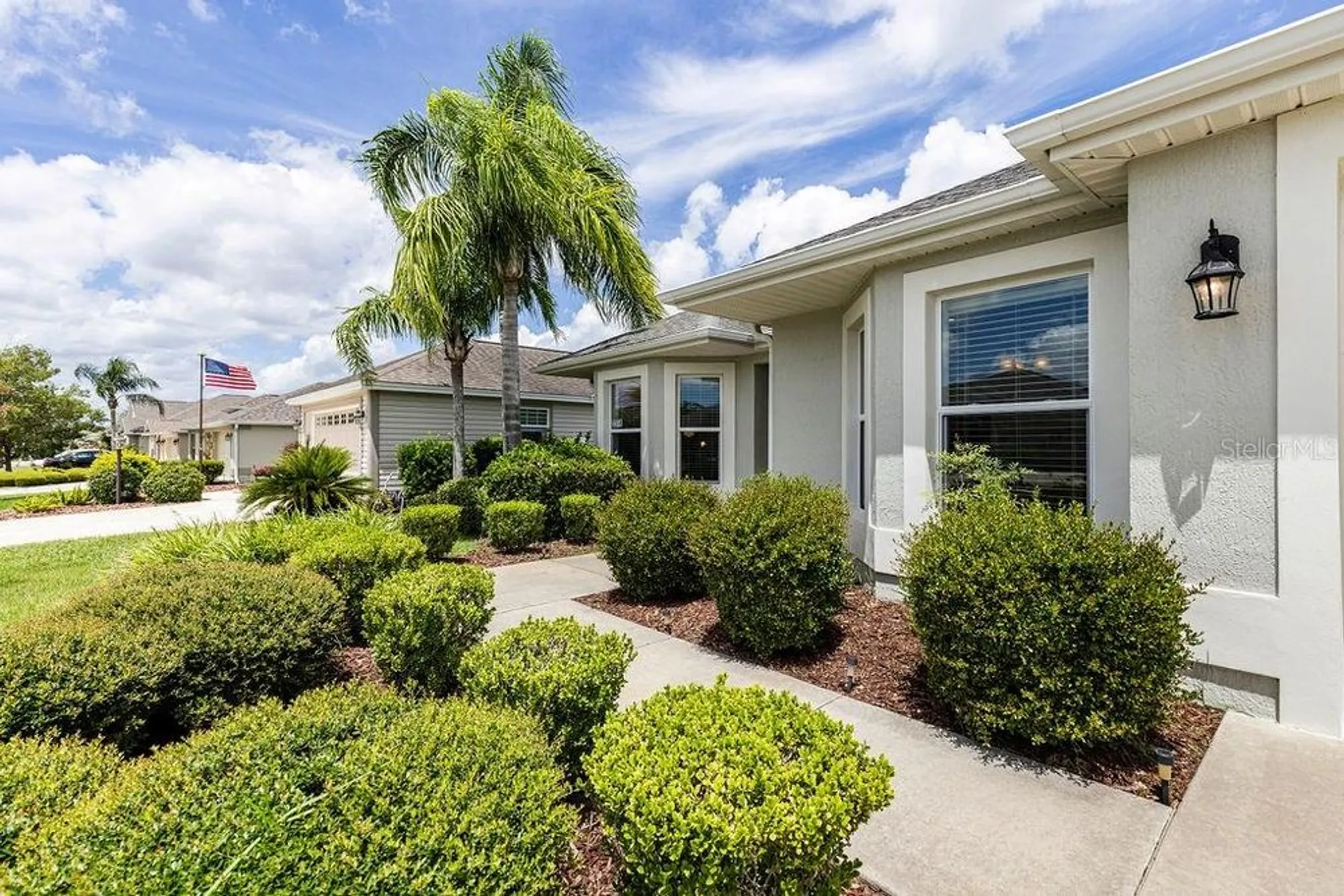 Property Slideshow image 4 of 39 | 2316 newburn ln, The Villages, FL, 32162
