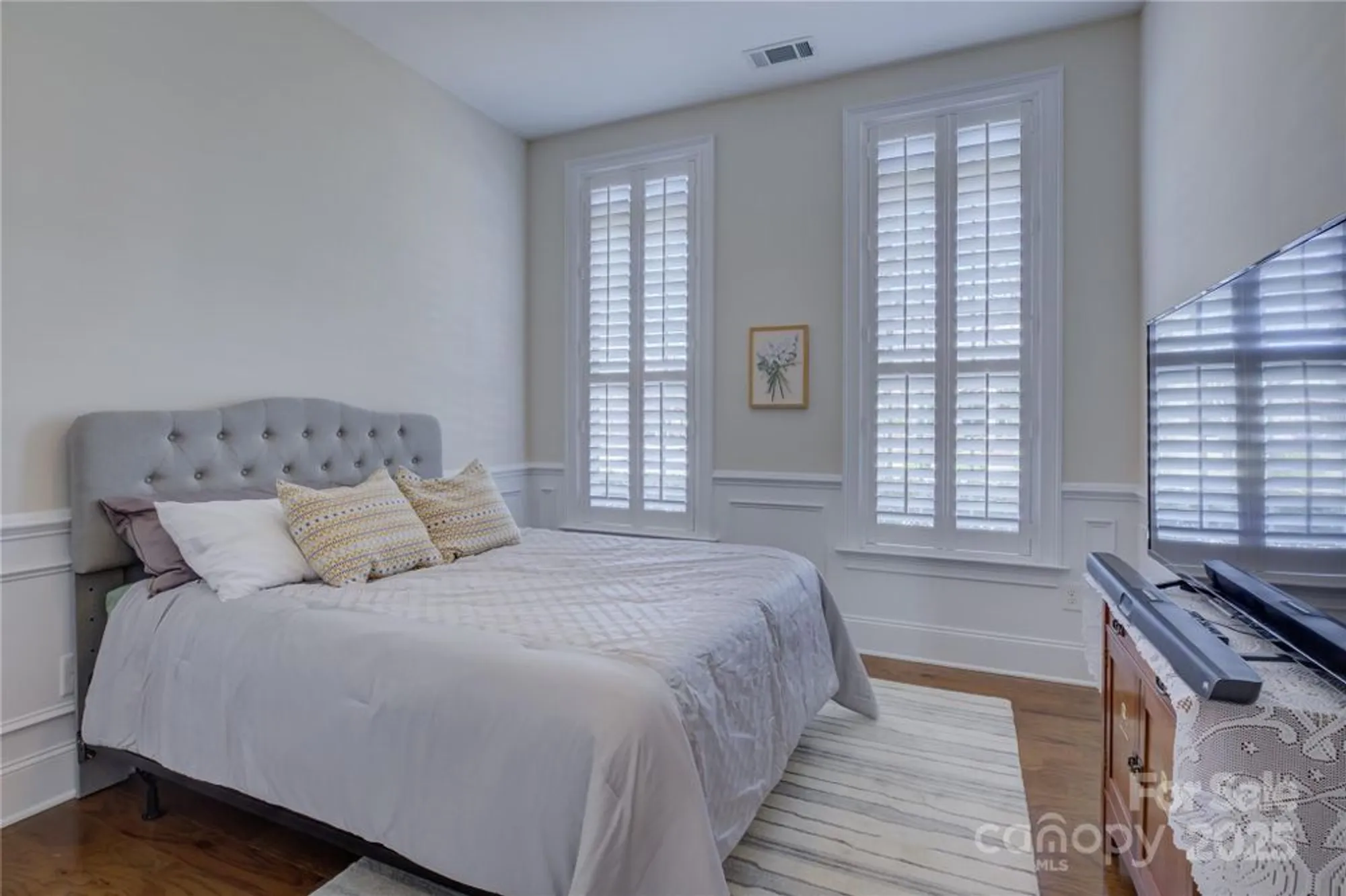 Property Slideshow image 7 of 48 | 15511 lake ridge rd, Charlotte, NC, 28278