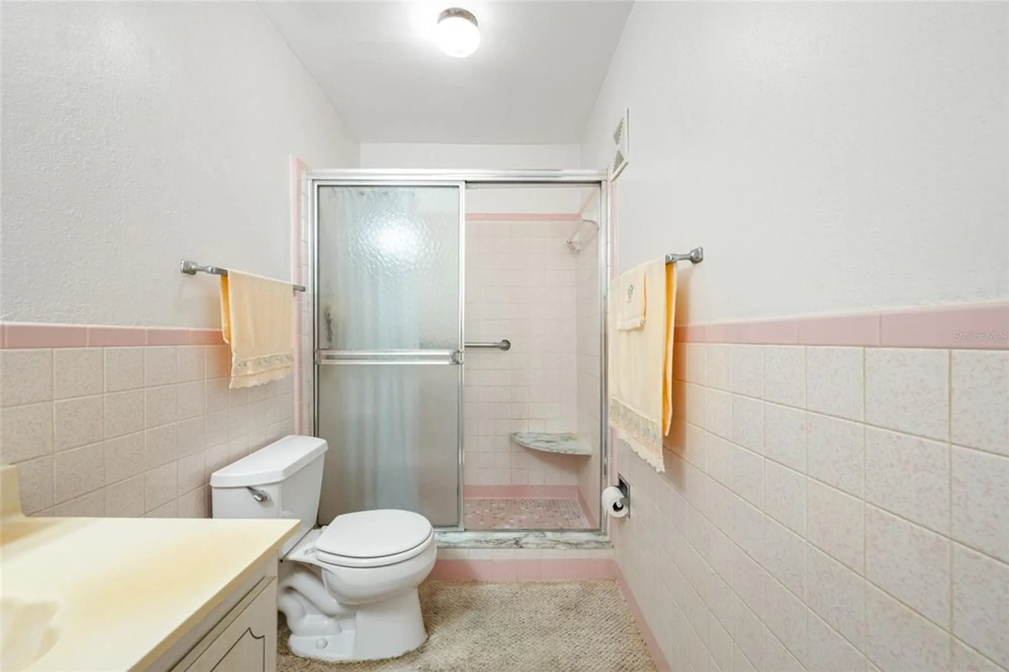 Property Slideshow image 33 of 39 | 5660 80th st n unit d207, St Petersburg, FL, 33709
