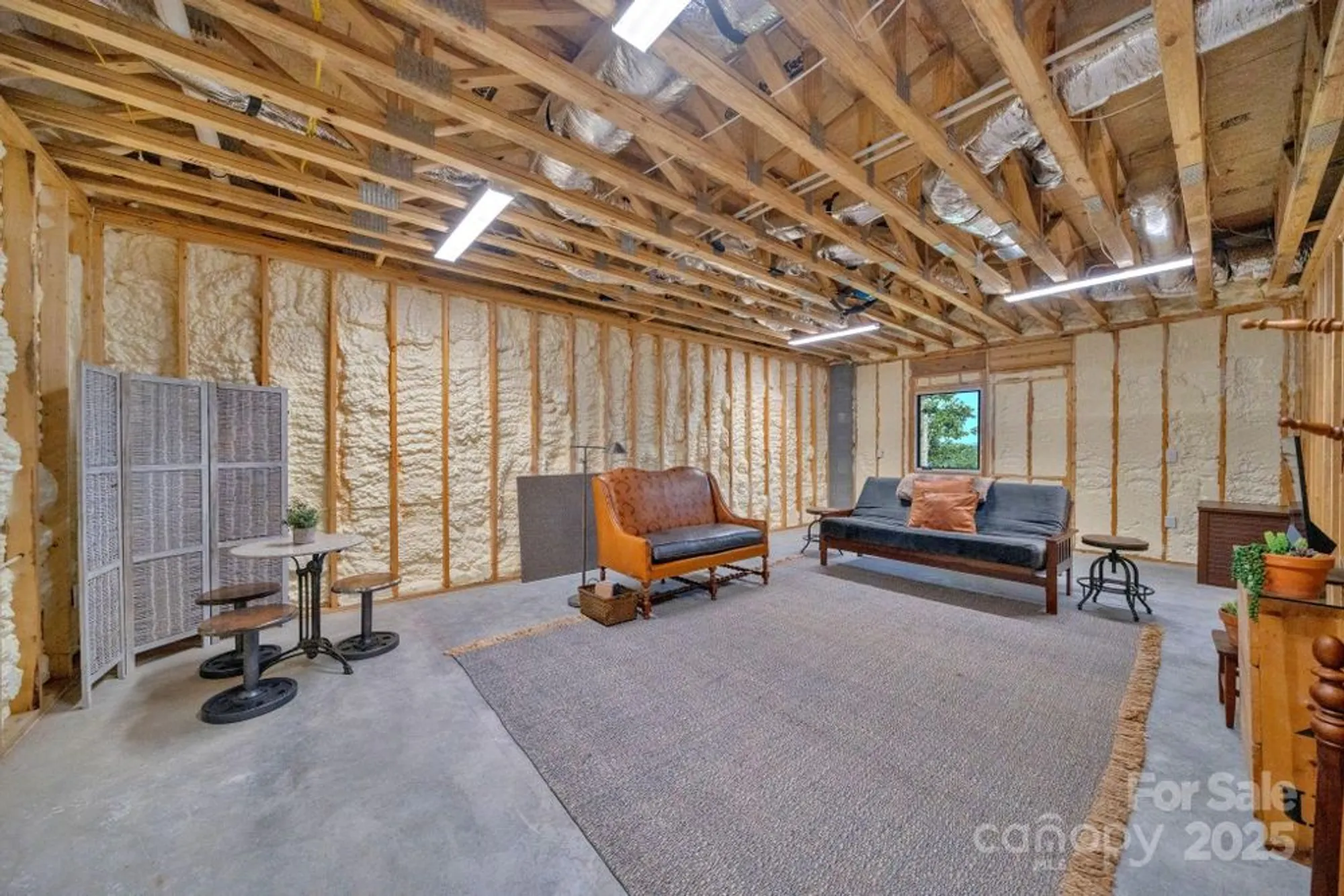 Property Slideshow image 39 of 48 | 36 northland ct, Flat Rock, NC, 28731